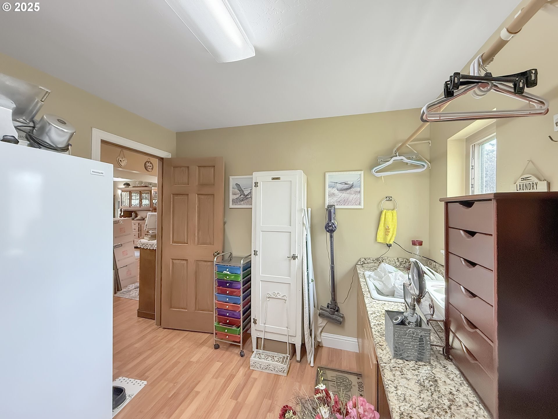 Brookings, Oregon, 97415, United States, 3 Bedrooms Bedrooms, ,3 BathroomsBathrooms,Residential,For Sale,1983879