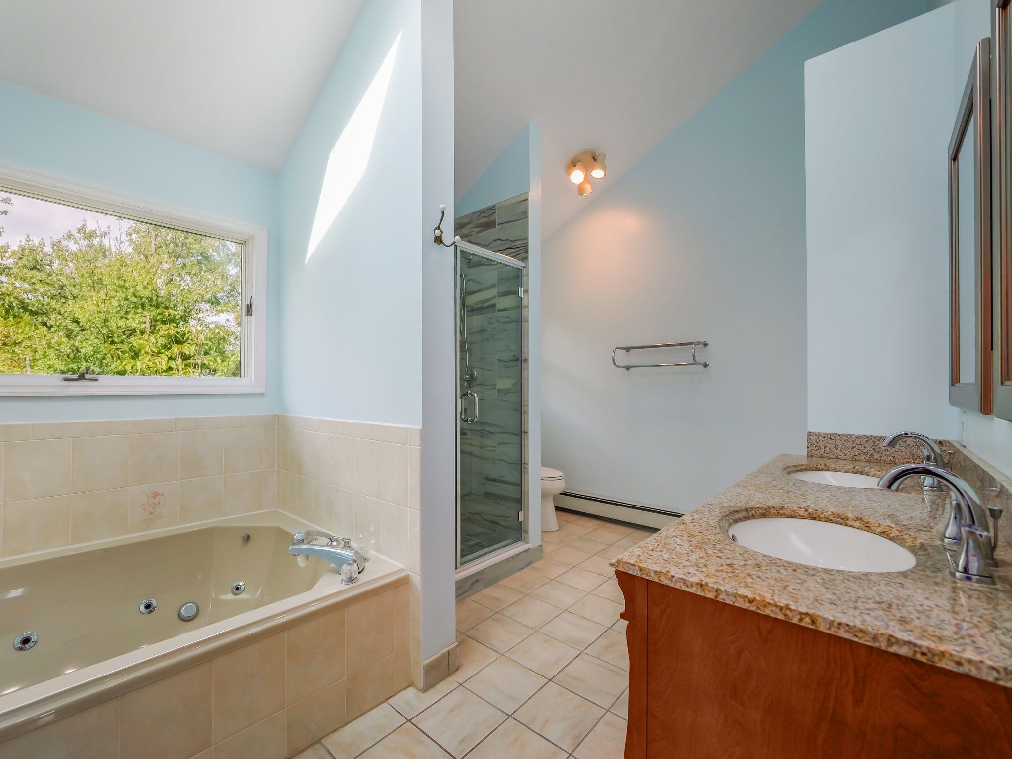Lincoln Park, New Jersey, 07035, United States, 4 Bedrooms Bedrooms, ,3 BathroomsBathrooms,Residential,For Sale,1942822