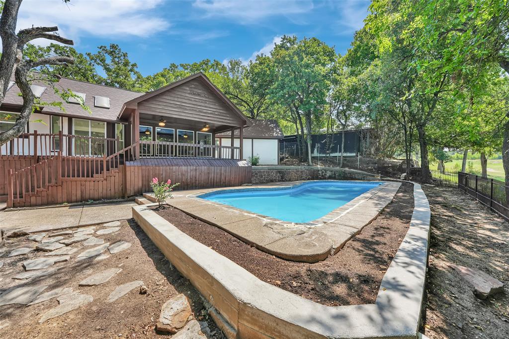 200 Silverleaf Drive, Fort Worth, Texas, 76112, United States, 5 Bedrooms Bedrooms, ,6 BathroomsBathrooms,Residential,For Sale,200 Silverleaf Drive,1618780