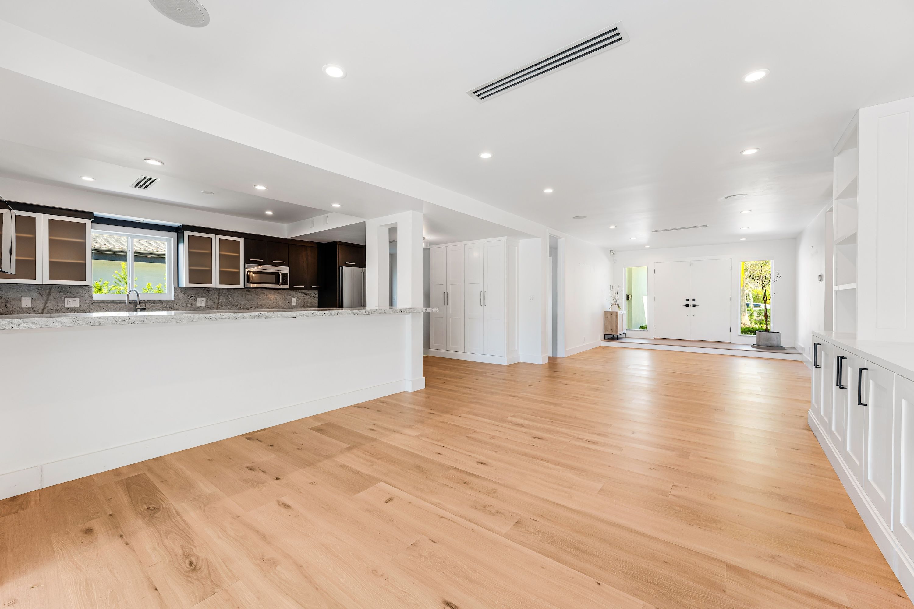  740 S Shore Dr, Miami Beach, FL, 33141 - 物件實景