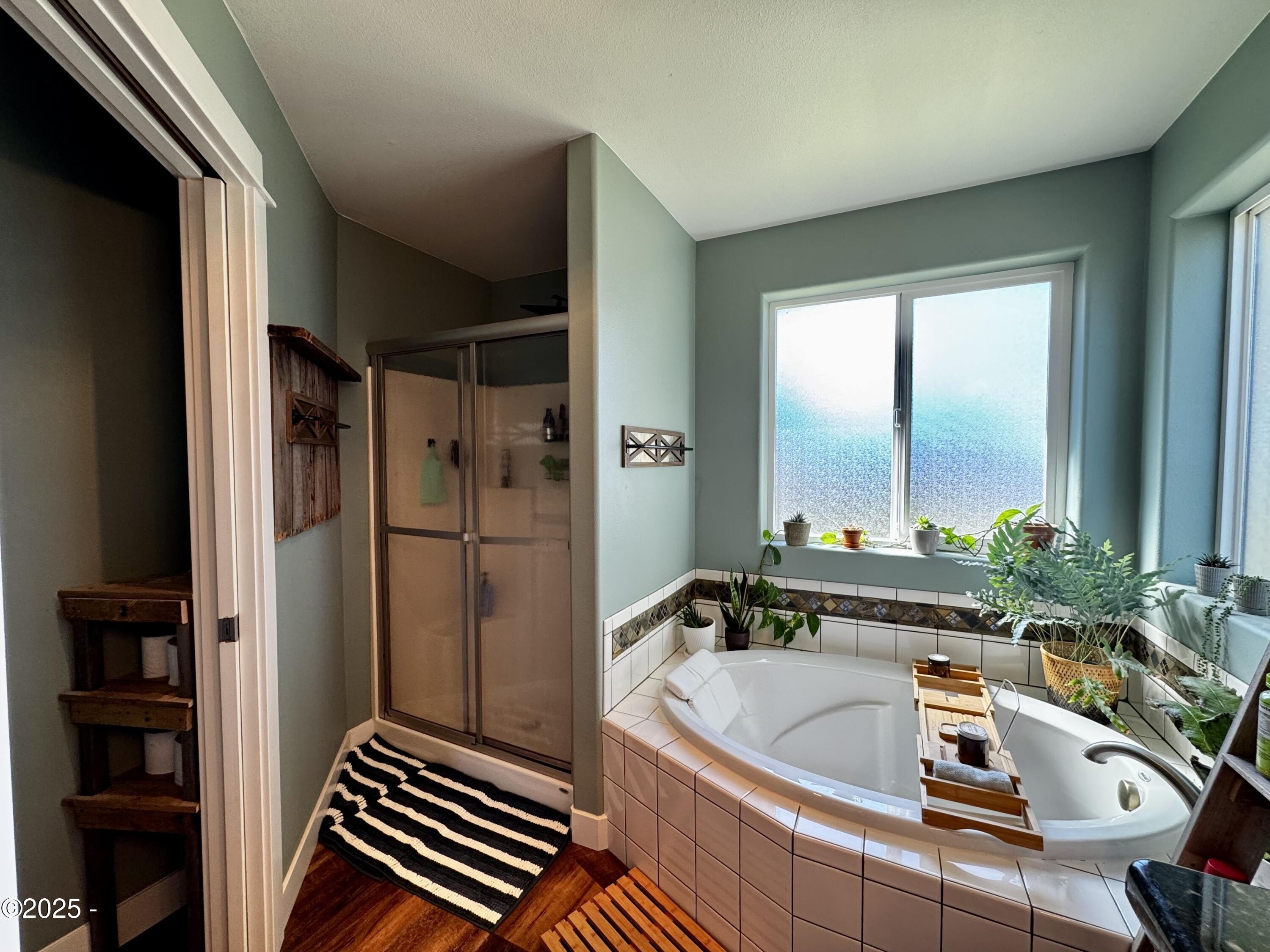 Newport, Oregon, 97365, United States, 3 Bedrooms Bedrooms, ,3 BathroomsBathrooms,Residential,For Sale,1777733