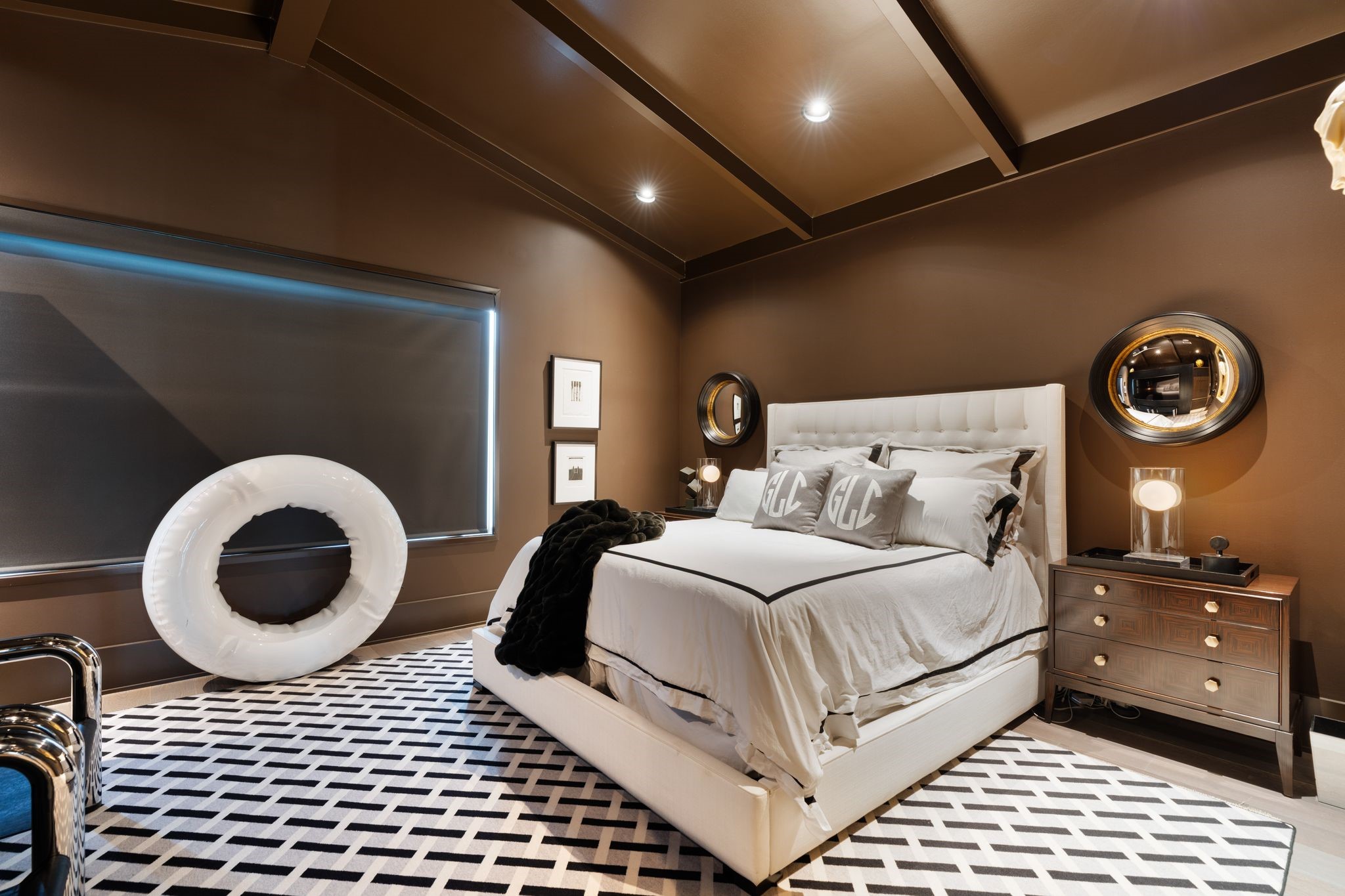  2117 Elmen Street B - 物件實景