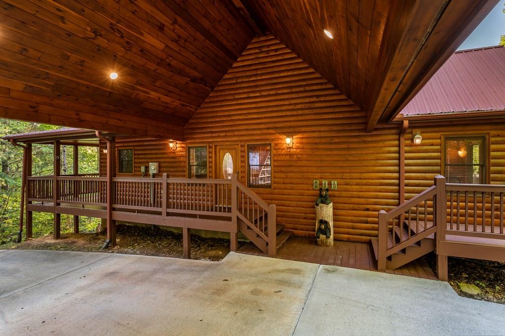 Mineral Bluff, Georgia, 30559, United States, 3 Bedrooms Bedrooms, ,3 BathroomsBathrooms,Residential,For Sale,1805584