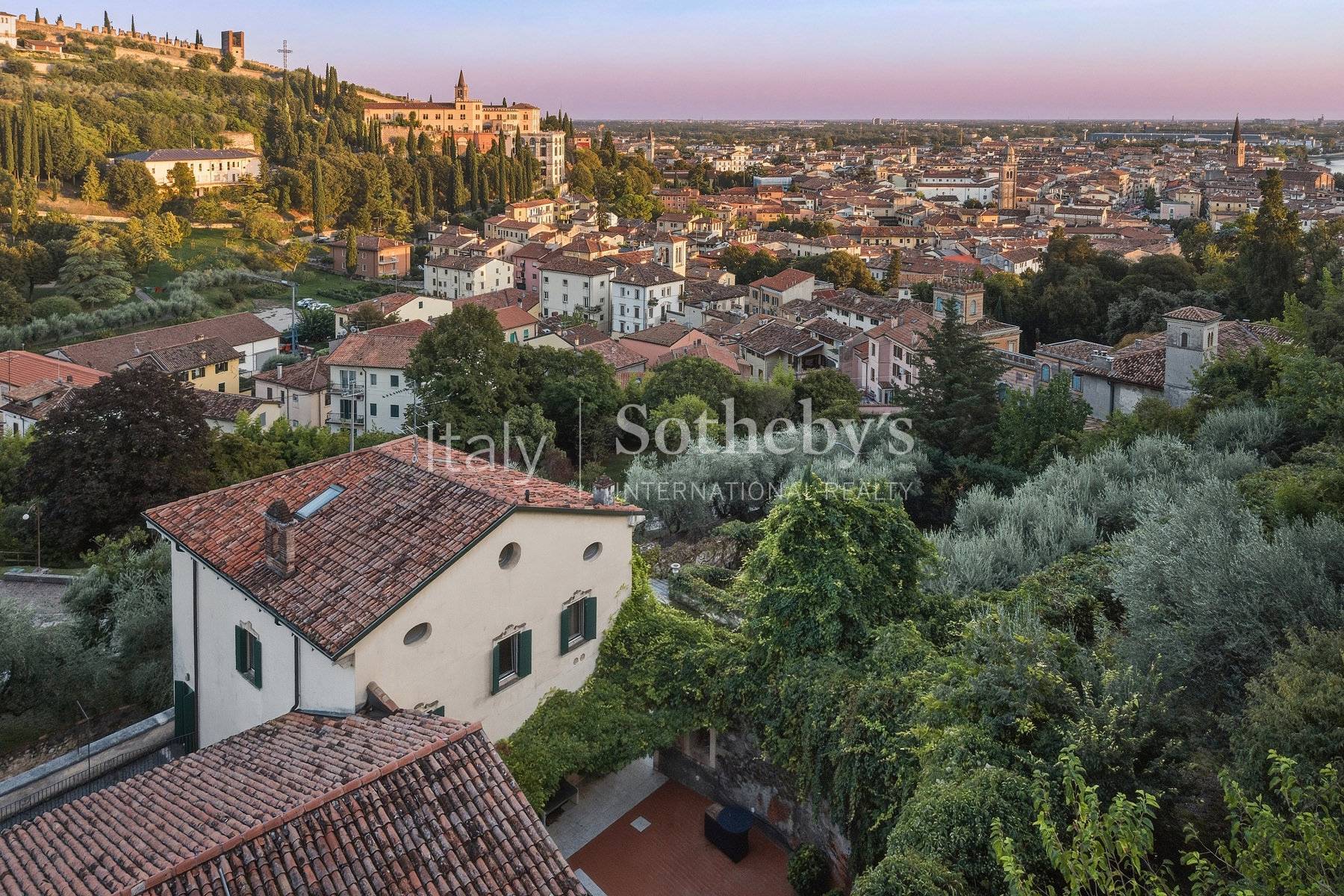  Elegant panoramic residence just steps from the Roman Theatre - 物件實景