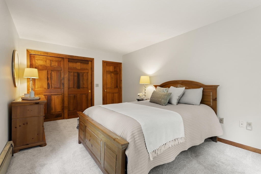 Pepperell, Massachusetts, 01463, United States, 4 Bedrooms Bedrooms, ,4 BathroomsBathrooms,Residential,For Sale,1925594