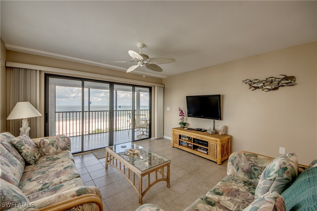 Fort Myers Beach, Florida, 33931, United States, 3 Bedrooms Bedrooms, ,2 BathroomsBathrooms,Residential,For Sale,1975122