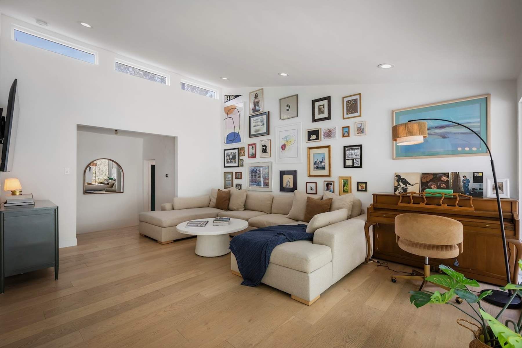  3991 Prospect Avenue - 物件實景