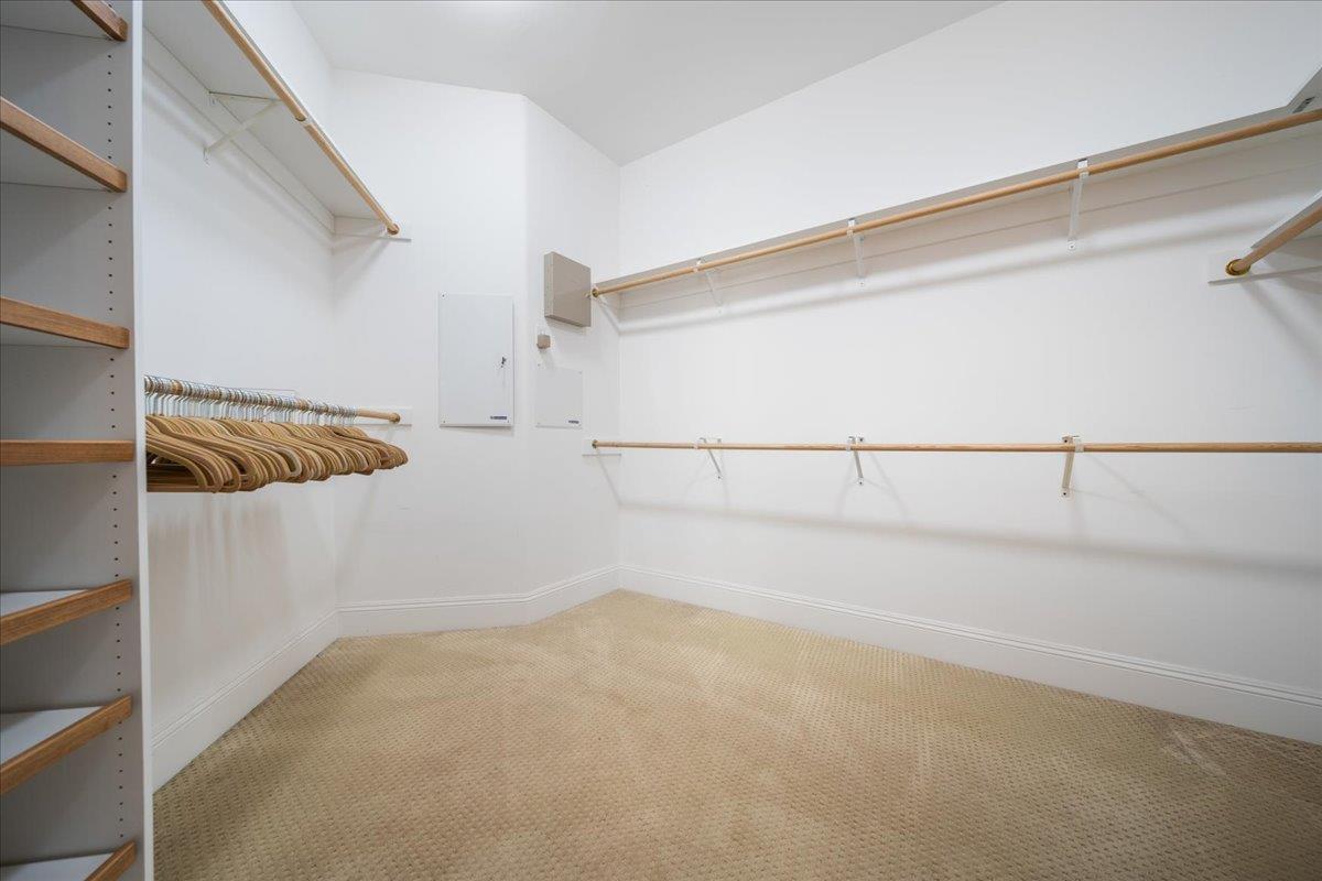 Auburn, California, 95602, United States, 4 Bedrooms Bedrooms, ,4 BathroomsBathrooms,Residential,For Sale,1974114