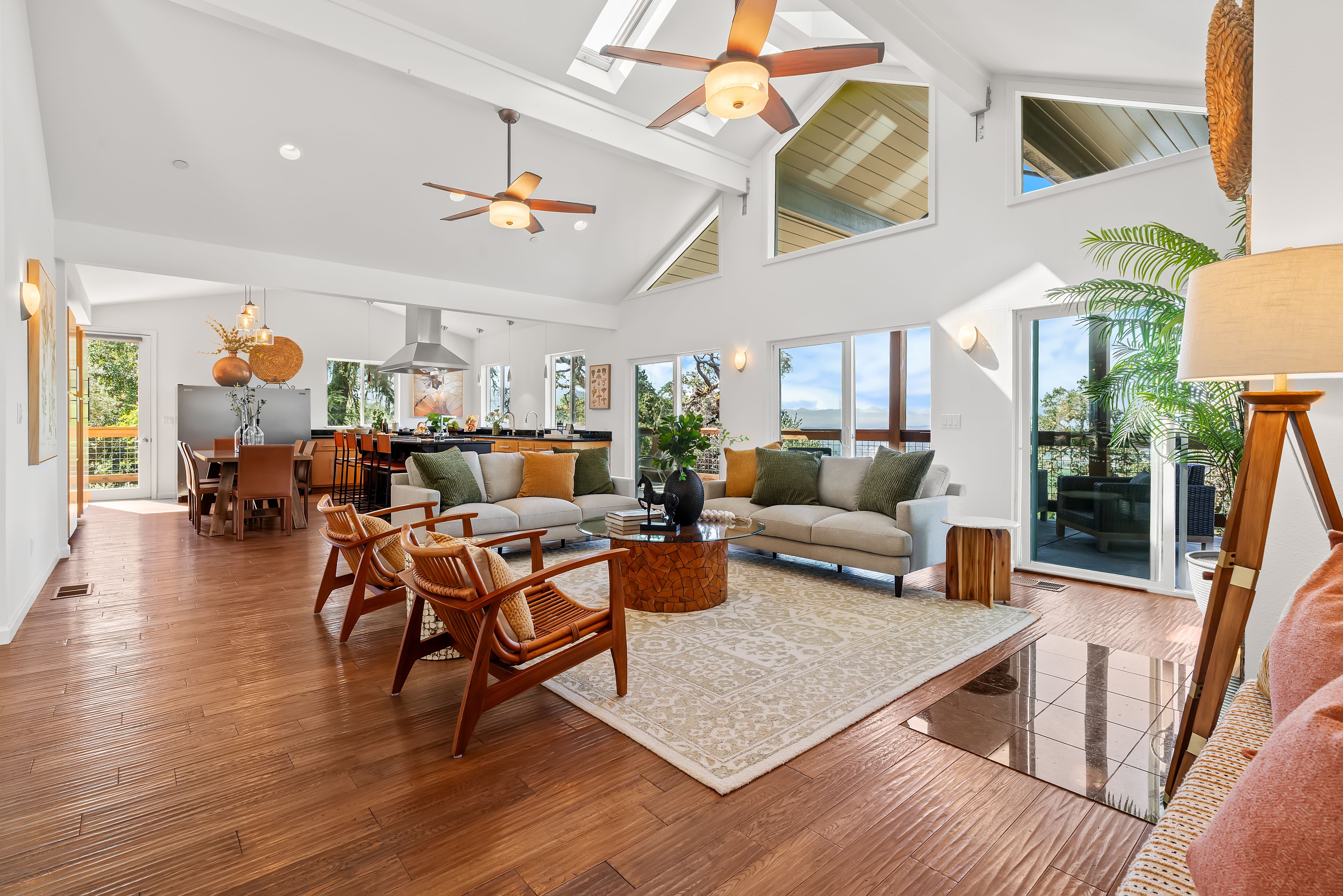  Exceptional Estate Perched On Over 11± Private Acres - 物件實景