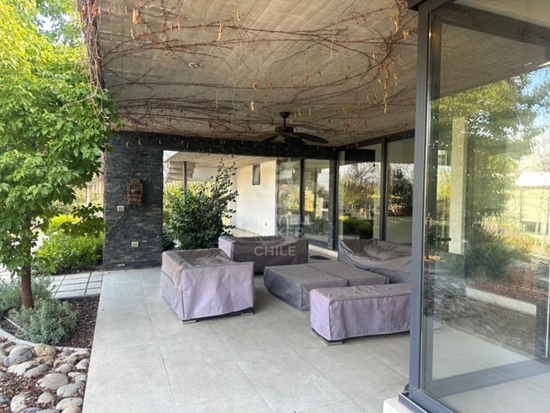 Colina, Chile, 4 Bedrooms Bedrooms, ,4 BathroomsBathrooms,Residential,For Sale,1964916