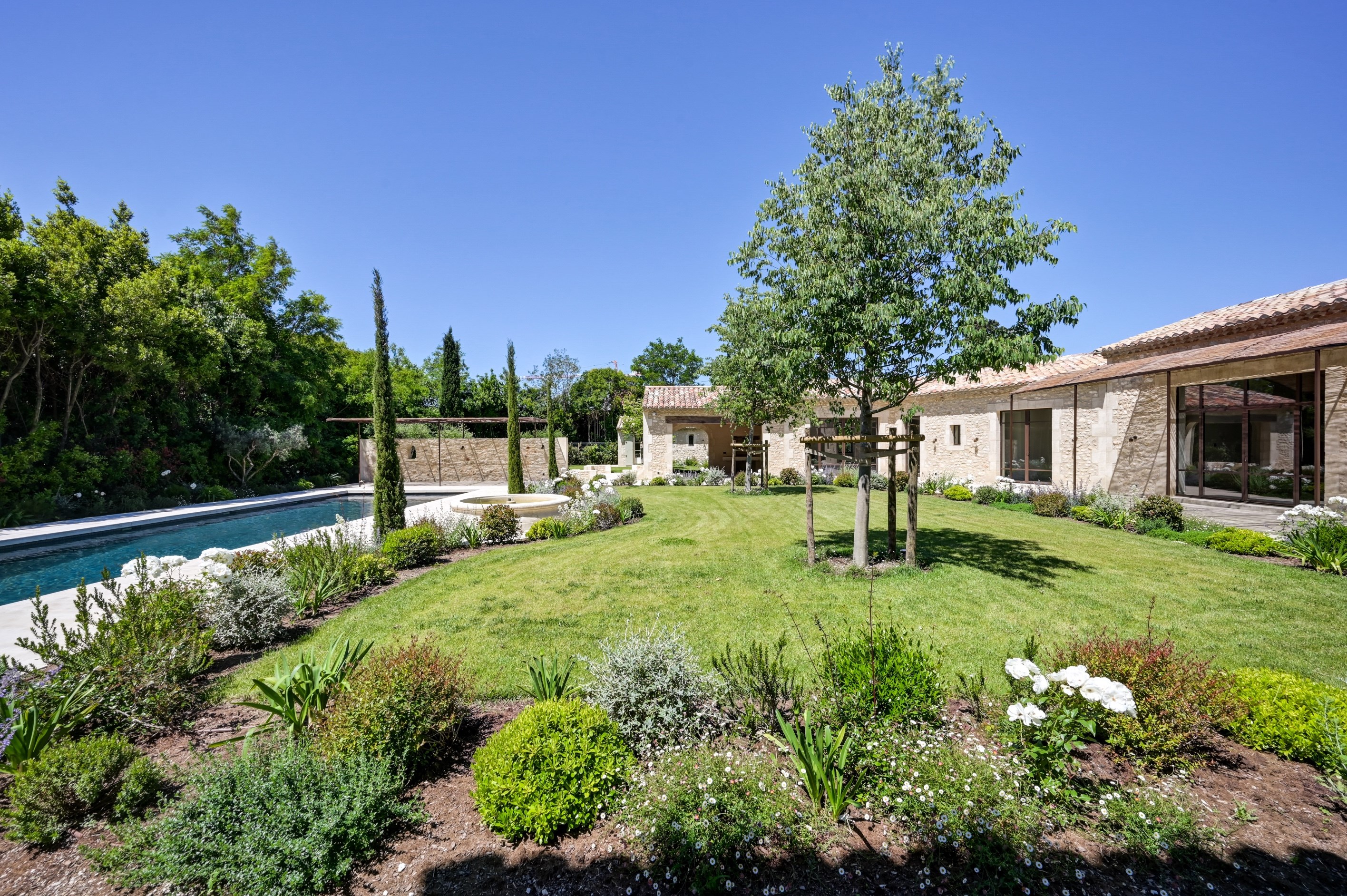  Exceptional property for sale in the heart of Saint Rémy de Provence - 物件實景