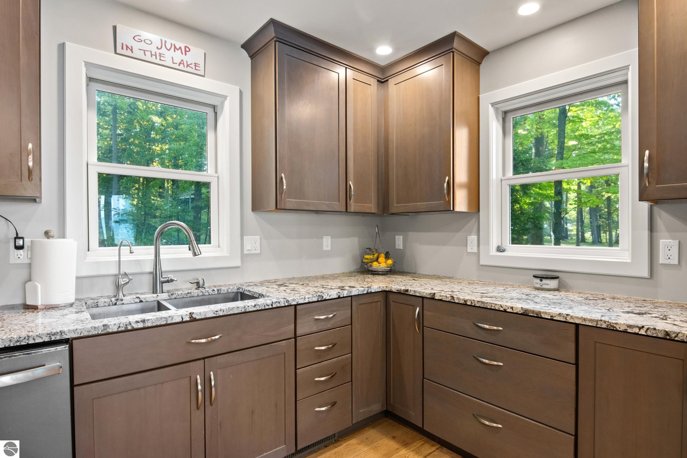 Alden, Michigan, 69612, United States, 4 Bedrooms Bedrooms, ,4 BathroomsBathrooms,Residential,For Sale,1849934