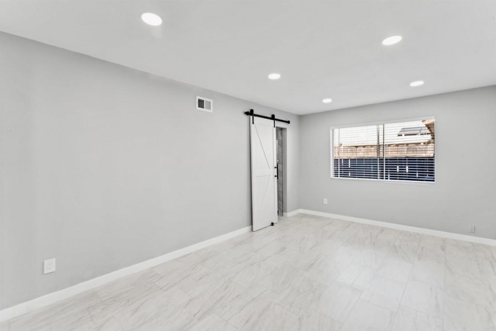 Lakeside, California, 92040, United States, 4 Bedrooms Bedrooms, ,2 BathroomsBathrooms,Residential,For Sale,1900967