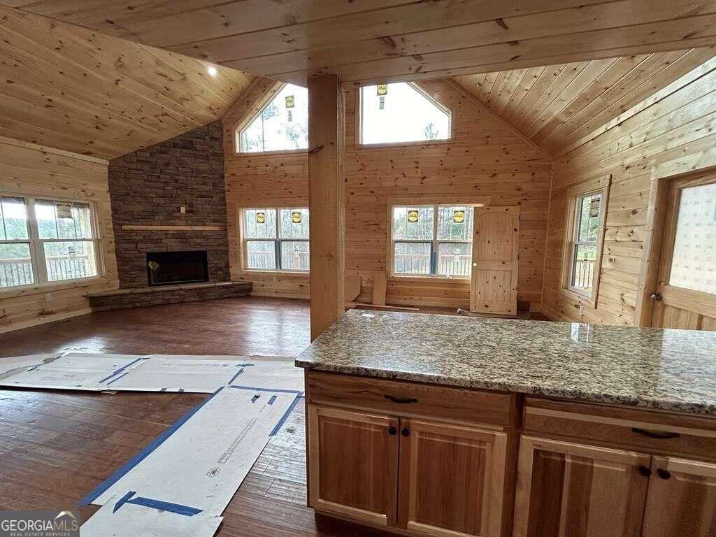Mineral Bluff, Georgia, 30559, United States, 3 Bedrooms Bedrooms, ,3 BathroomsBathrooms,Residential,For Sale,1858884
