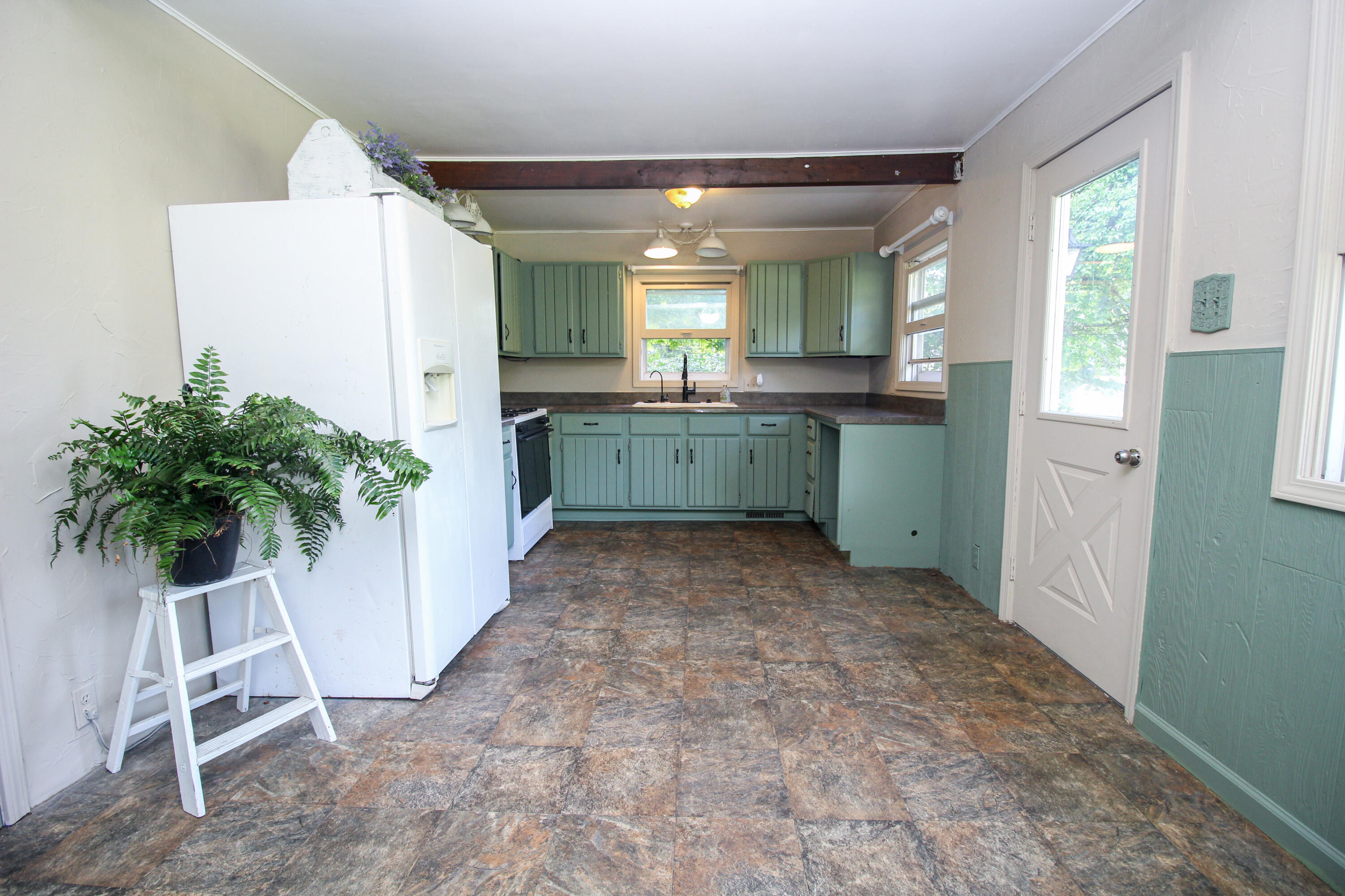 Three Rivers, Michigan, 49093, United States, 4 Bedrooms Bedrooms, ,1 BathroomBathrooms,Residential,For Sale,2006073