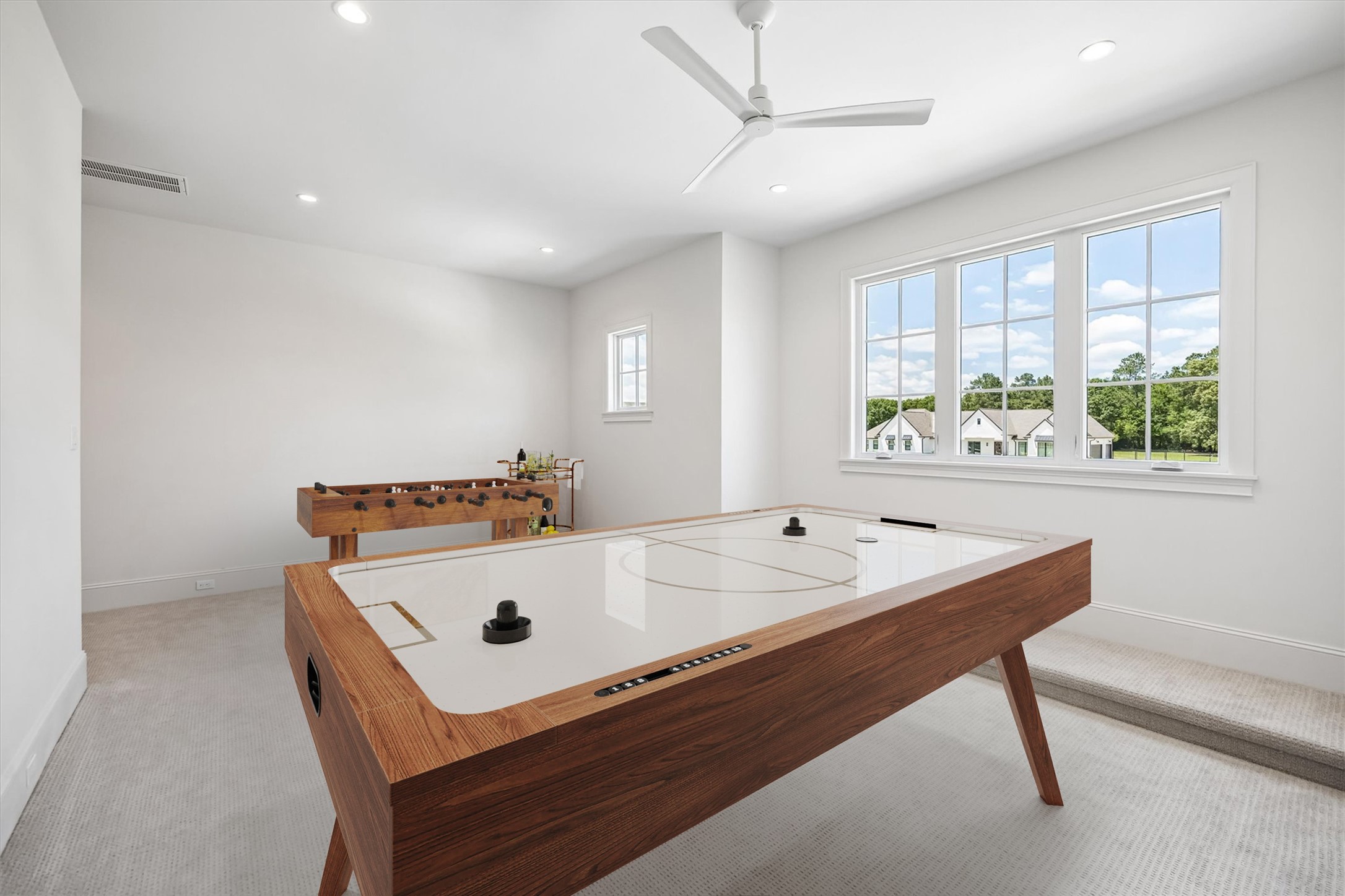  2418 Emerie Arbor Lane - 物件實景
