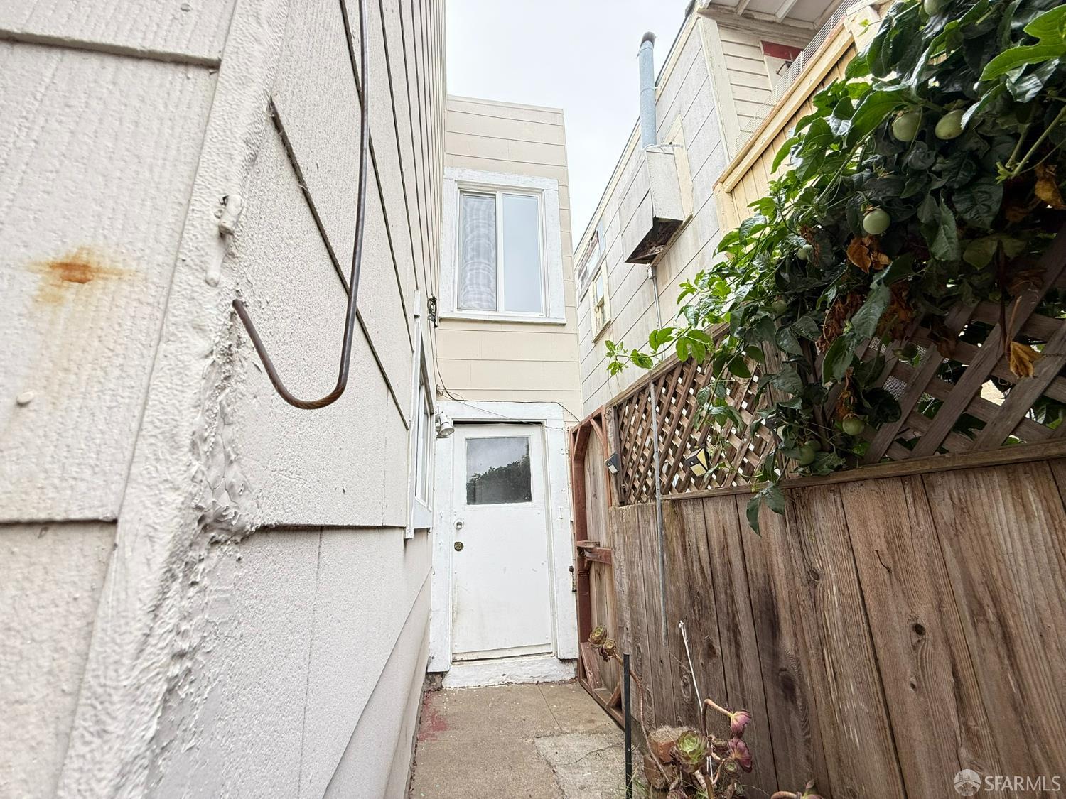 San Francisco, California, 94134, United States, 2 Bedrooms Bedrooms, ,1 BathroomBathrooms,Residential,For Sale,1935343
