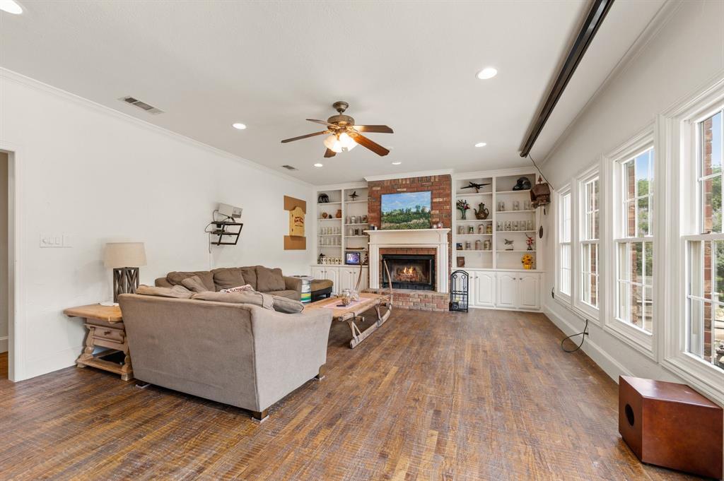 Melissa, Texas, 75454, United States, 5 Bedrooms Bedrooms, ,5 BathroomsBathrooms,Residential,For Sale,2048357