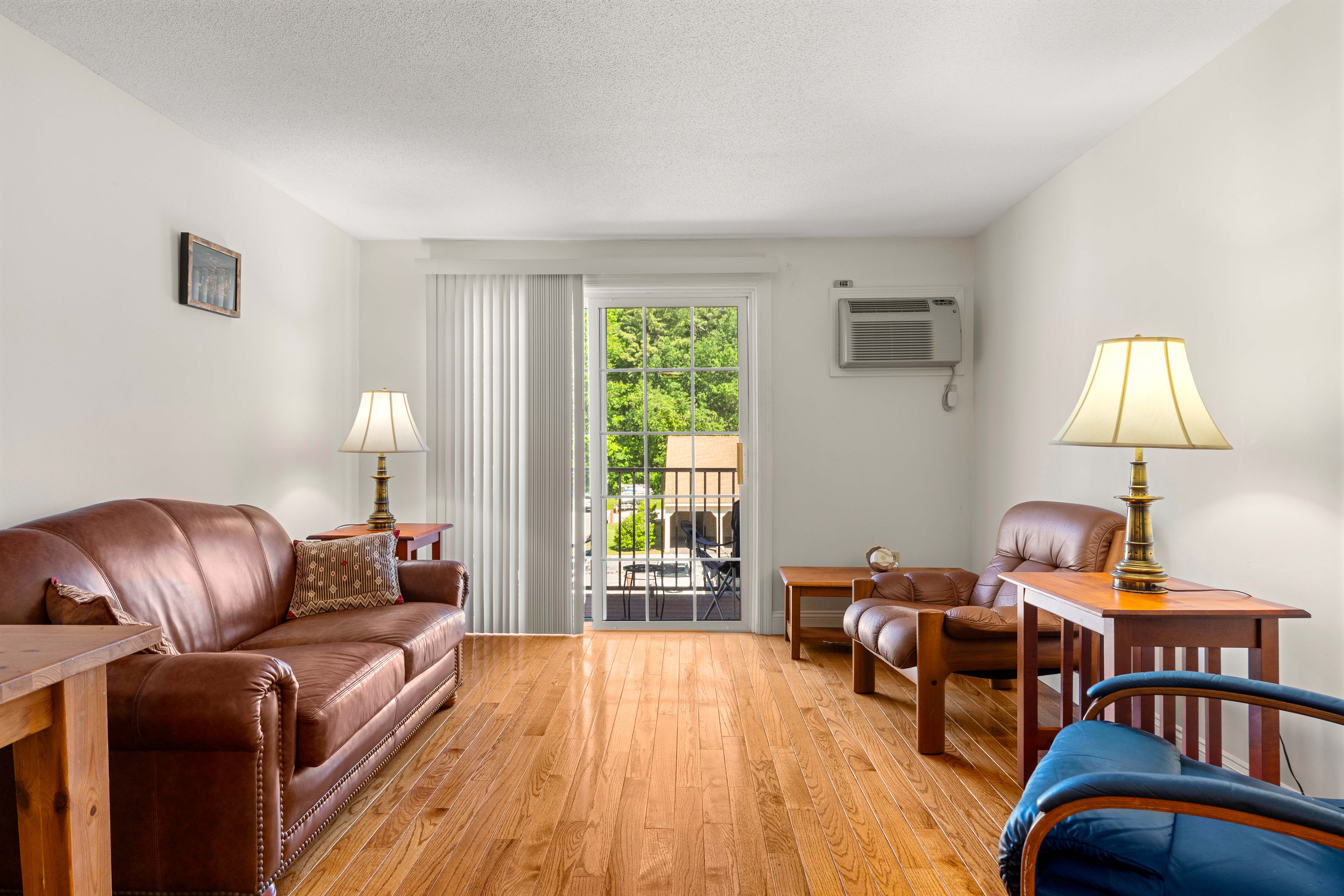  2009 White Cedar Boulevard, Portsmouth, NH 03801 - 物件實景