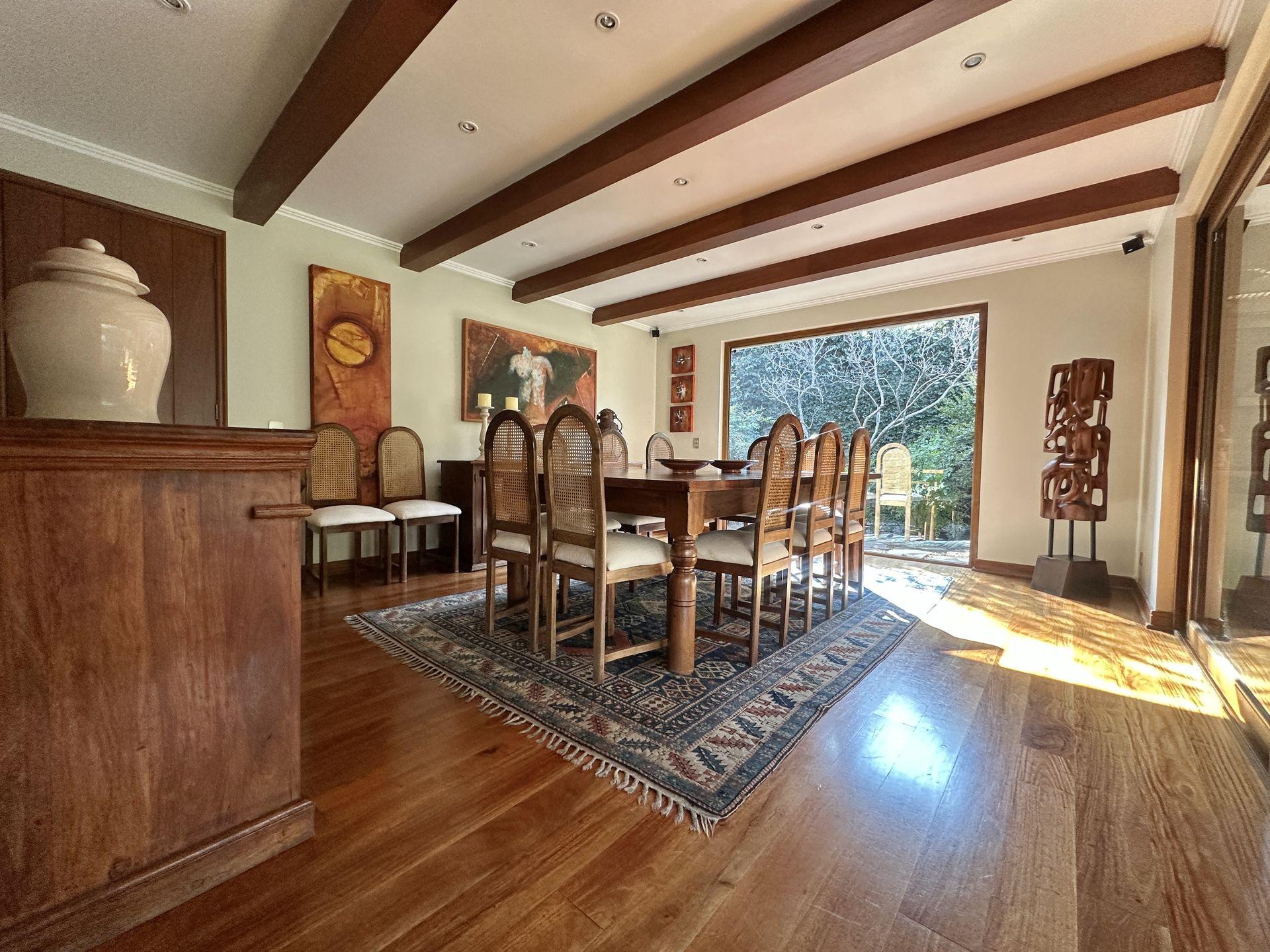 Lo Barnechea, Chile, 6 Bedrooms Bedrooms, ,5 BathroomsBathrooms,Residential,For Sale,1903645