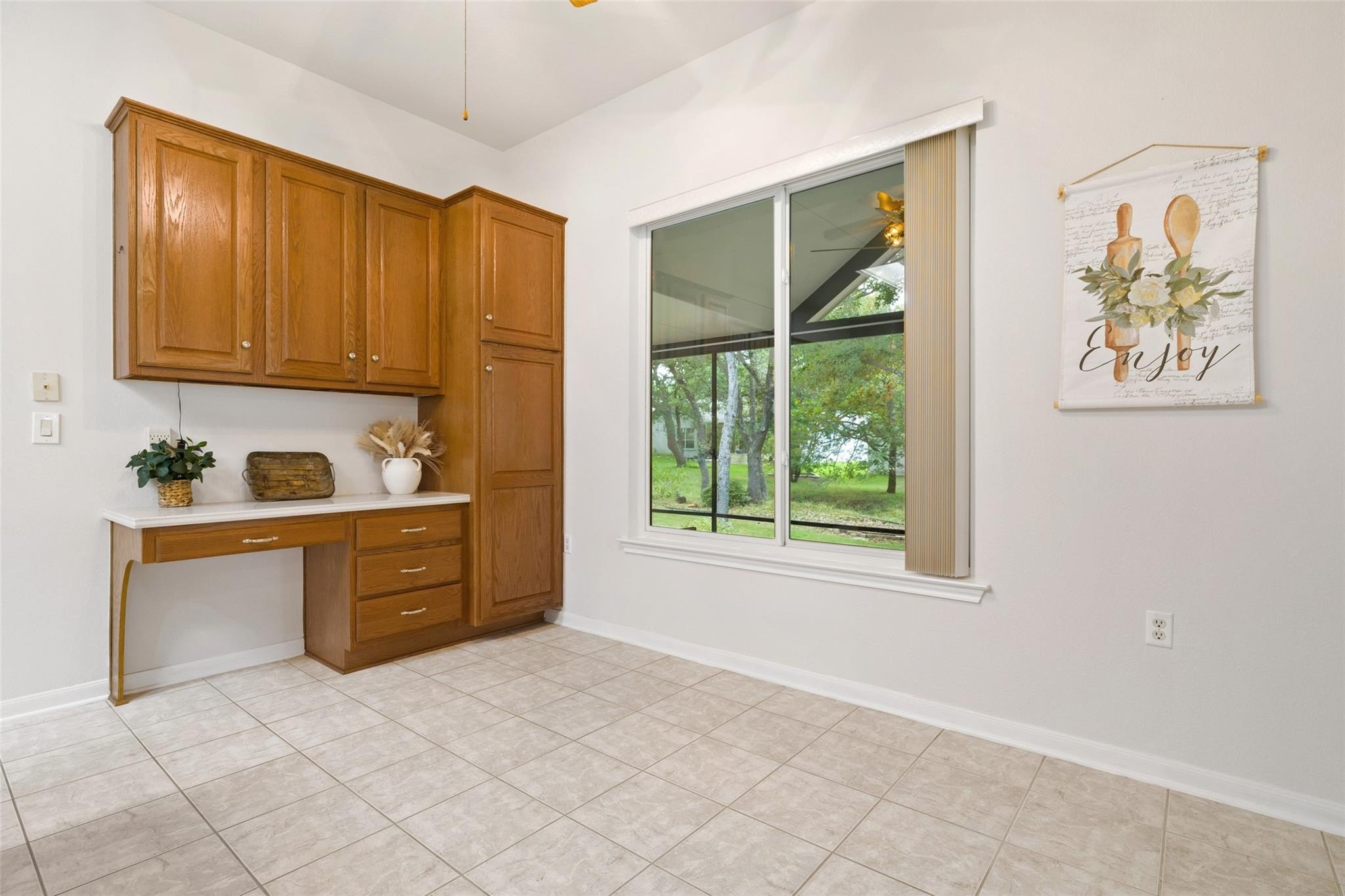 Georgetown, Texas, 78633, United States, 3 Bedrooms Bedrooms, ,3 BathroomsBathrooms,Residential,For Sale,1923187