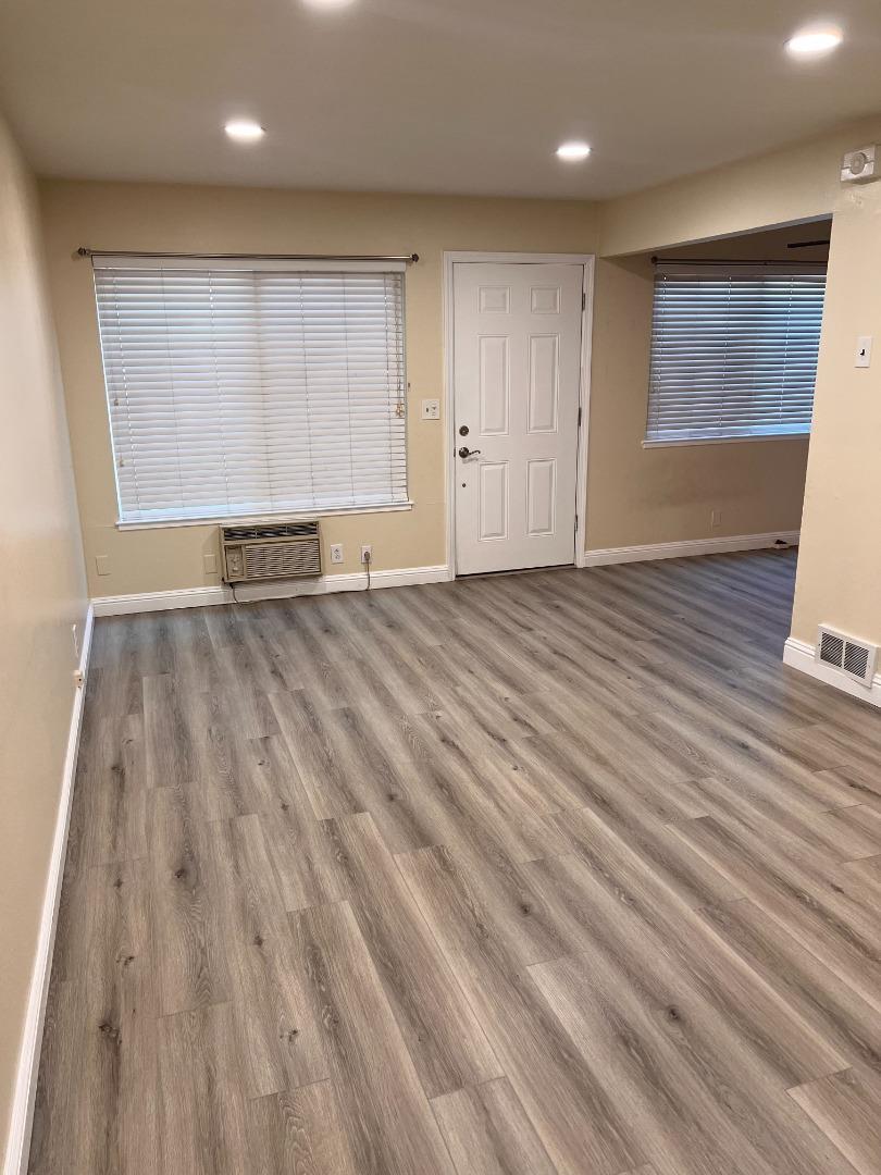 San Jose, California, 95123, United States, 2 Bedrooms Bedrooms, ,2 BathroomsBathrooms,Residential,For Sale,1957073