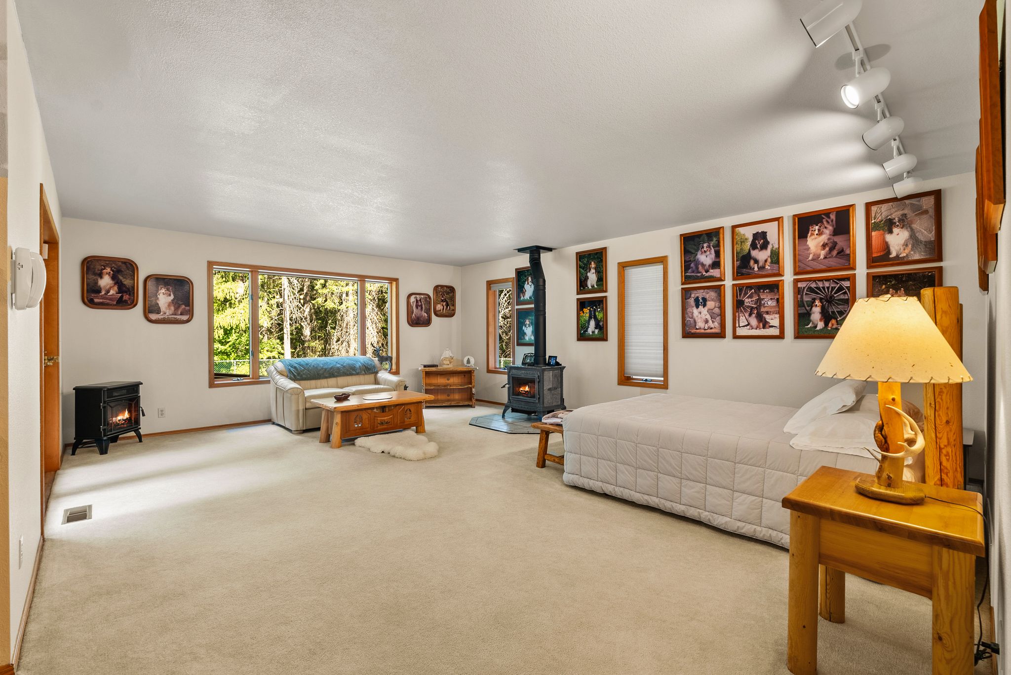 Sandpoint, Idaho, 83864, United States, 3 Bedrooms Bedrooms, ,3 BathroomsBathrooms,Residential,For Sale,1998118