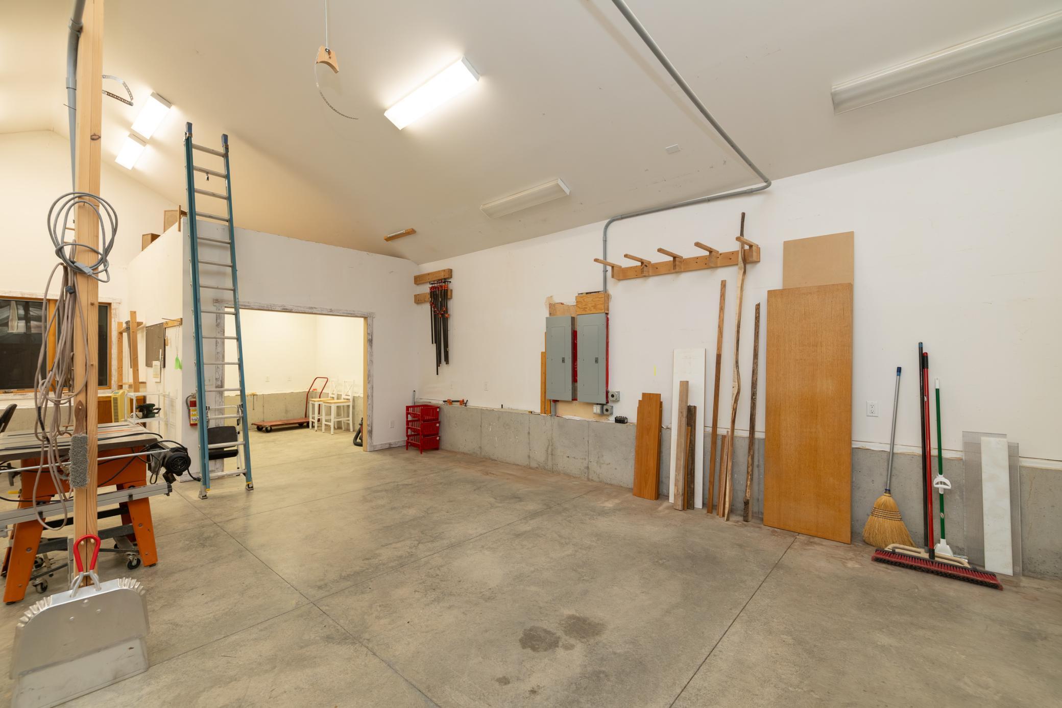 Oak Grove Twp, Wisconsin, 54021, United States, 2 Bedrooms Bedrooms, ,1 BathroomBathrooms,Residential,For Sale,1987684