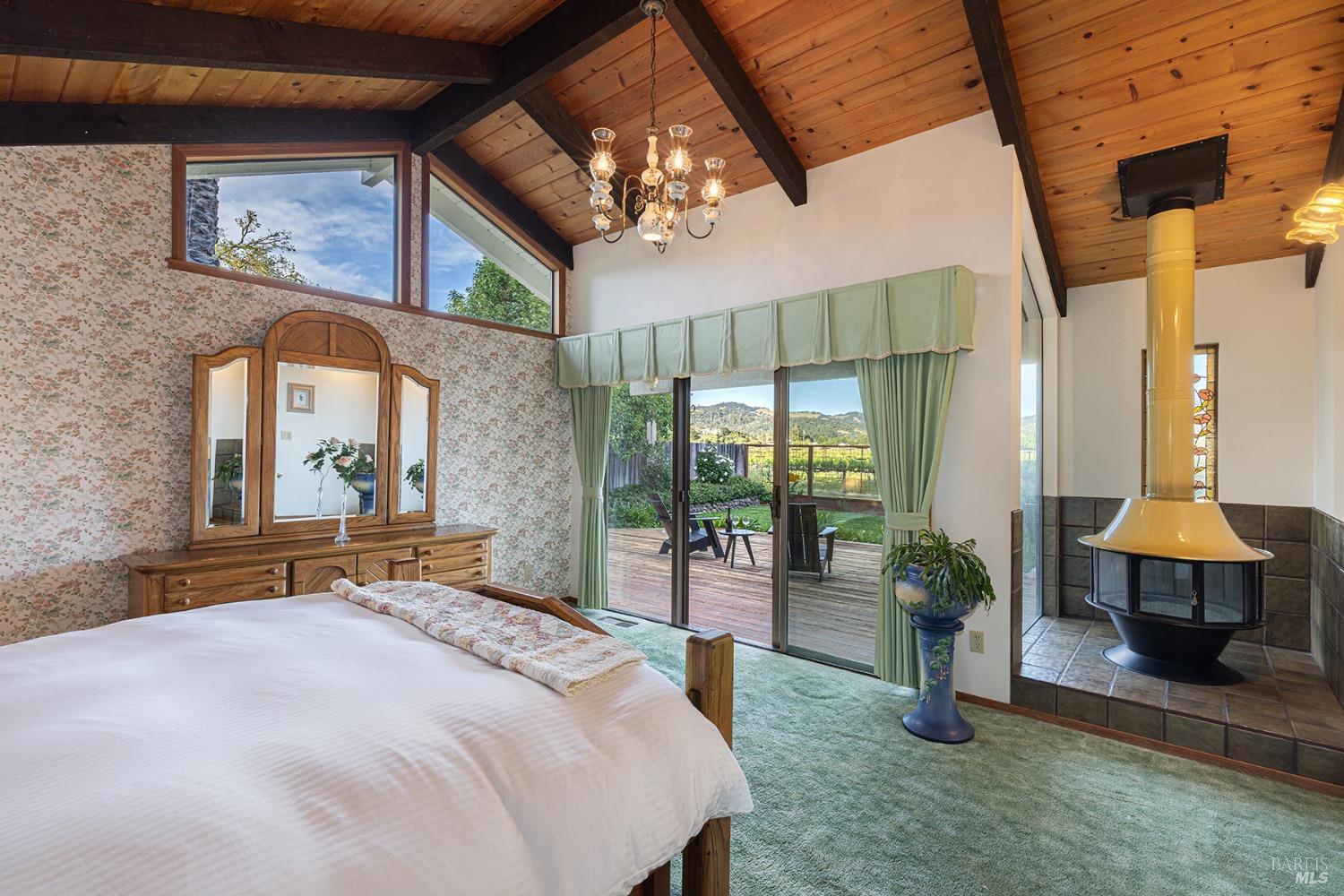 Sonoma, California, 95476, United States, 3 Bedrooms Bedrooms, ,2 BathroomsBathrooms,Residential,For Sale,1798326