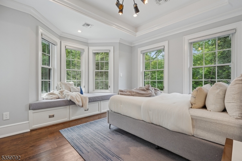 Millburn Twp., New Jersey, 07078, United States, 7 Bedrooms Bedrooms, ,9 BathroomsBathrooms,Residential,For Sale,1838878