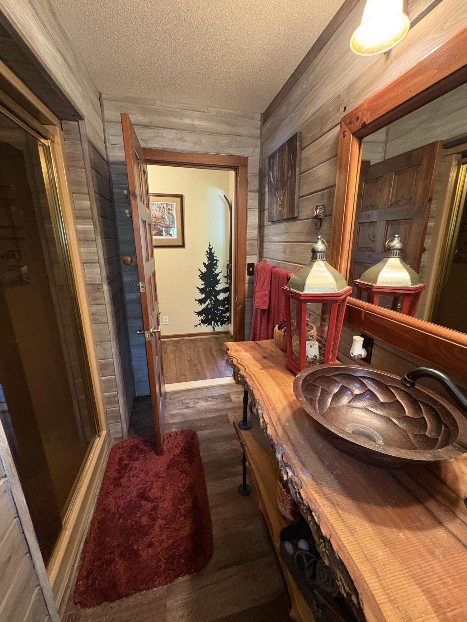 Naubinway, Michigan, 49762, United States, 3 Bedrooms Bedrooms, ,2 BathroomsBathrooms,Residential,For Sale,1840338