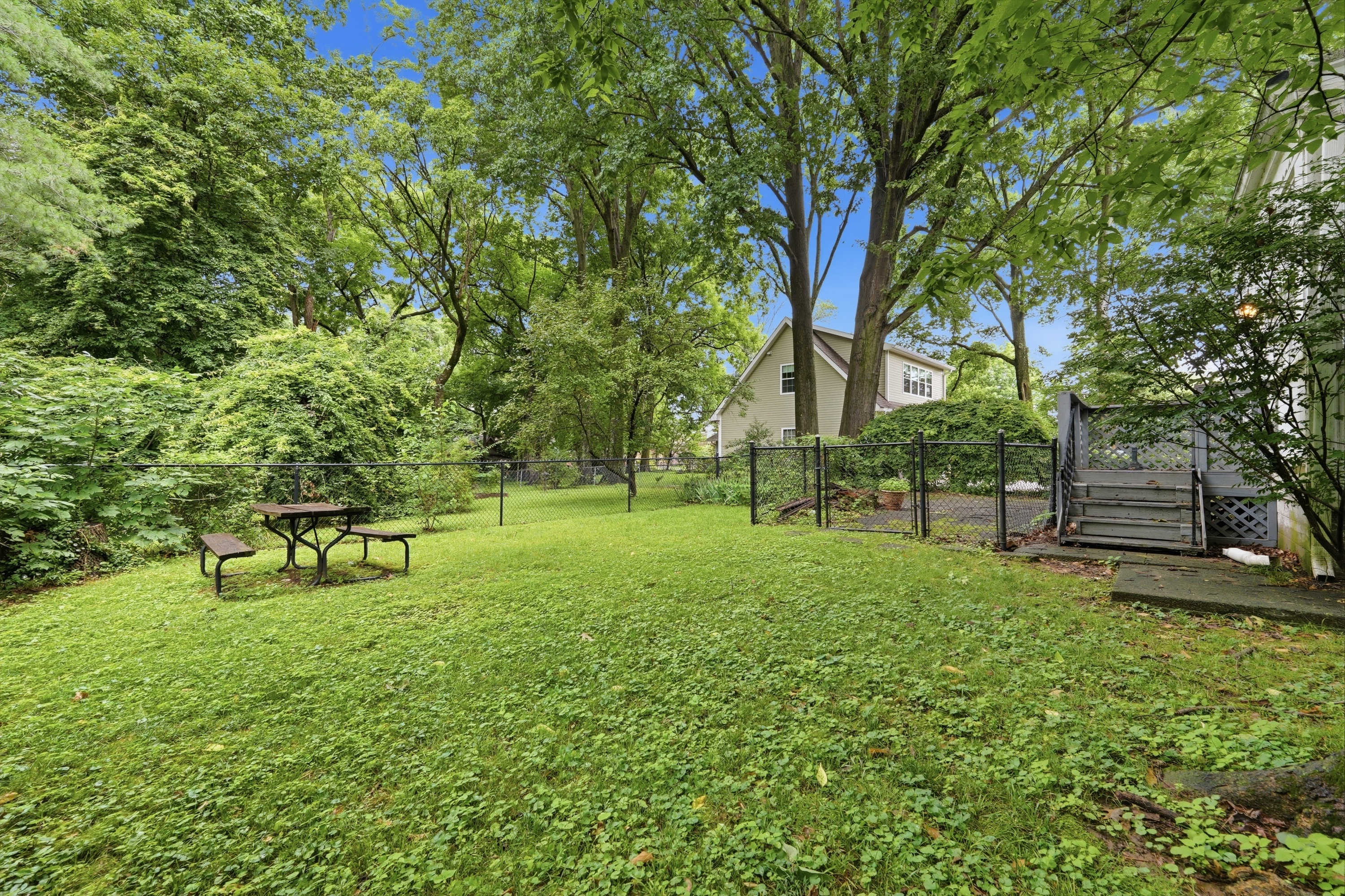  2037 Tyler Lane, Louisville, KY 40205 - 物件實景