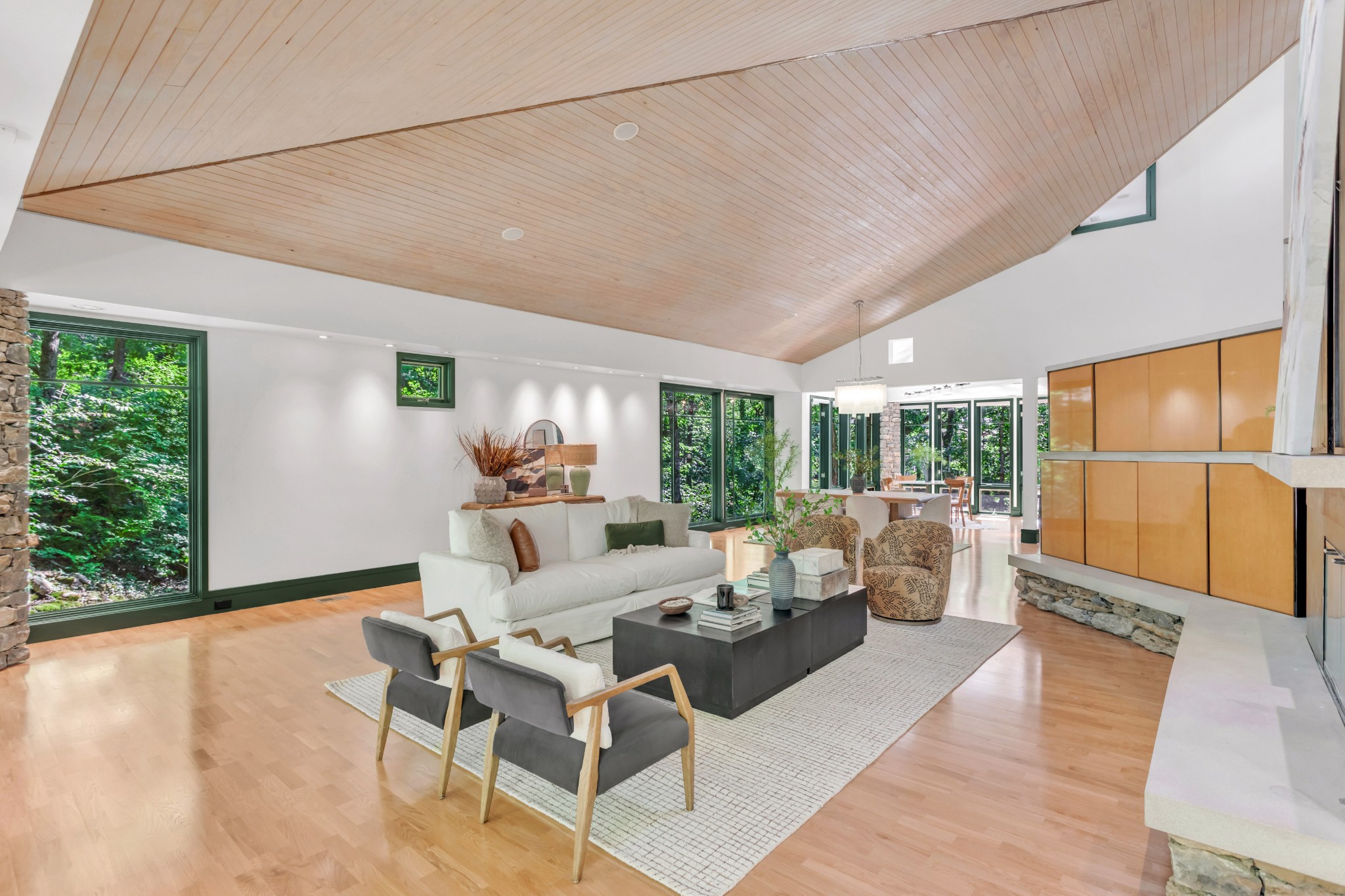  4 Glenn Abbey, Nashville, TN, 37215 - 物件實景