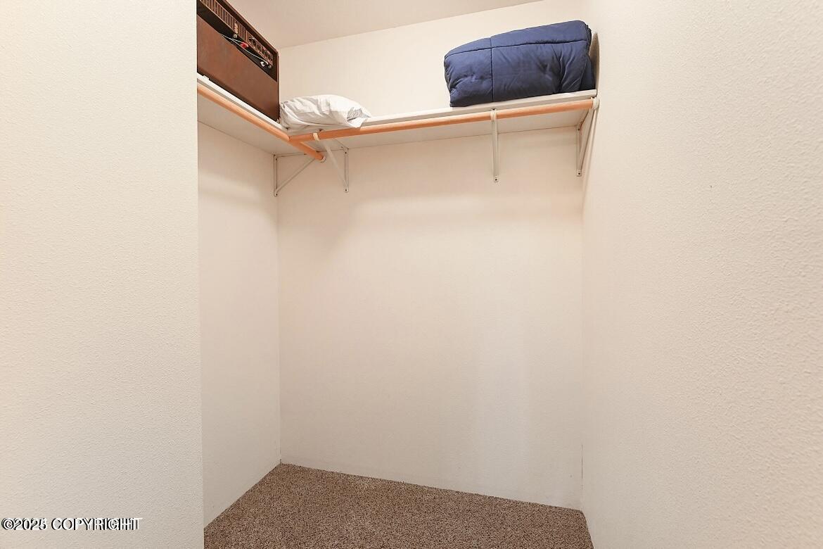 Soldotna, Alaska, 99669, United States, 6 Bedrooms Bedrooms, ,3 BathroomsBathrooms,Residential,For Sale,1984218