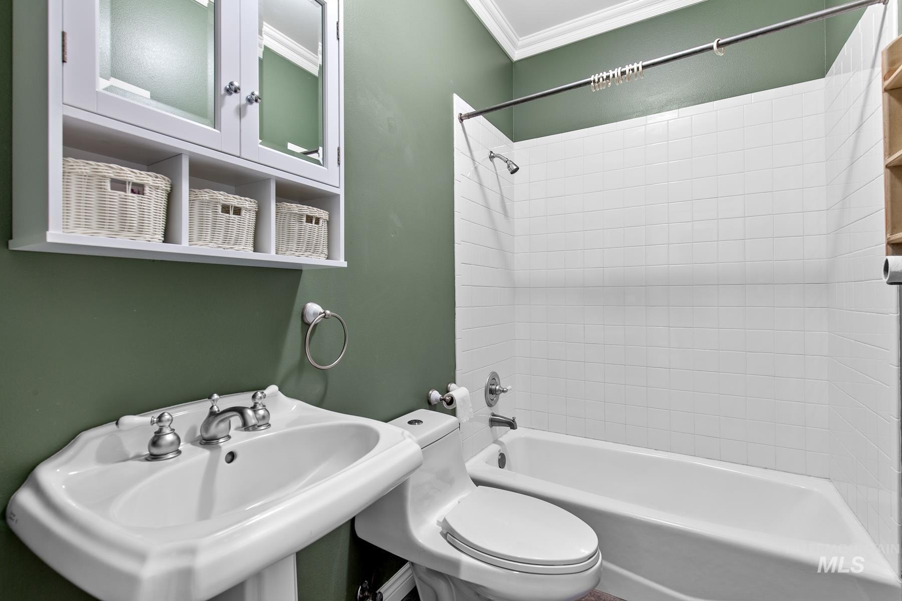 Wallace, Idaho, 83873, United States, 3 Bedrooms Bedrooms, ,3 BathroomsBathrooms,Residential,For Sale,1860475