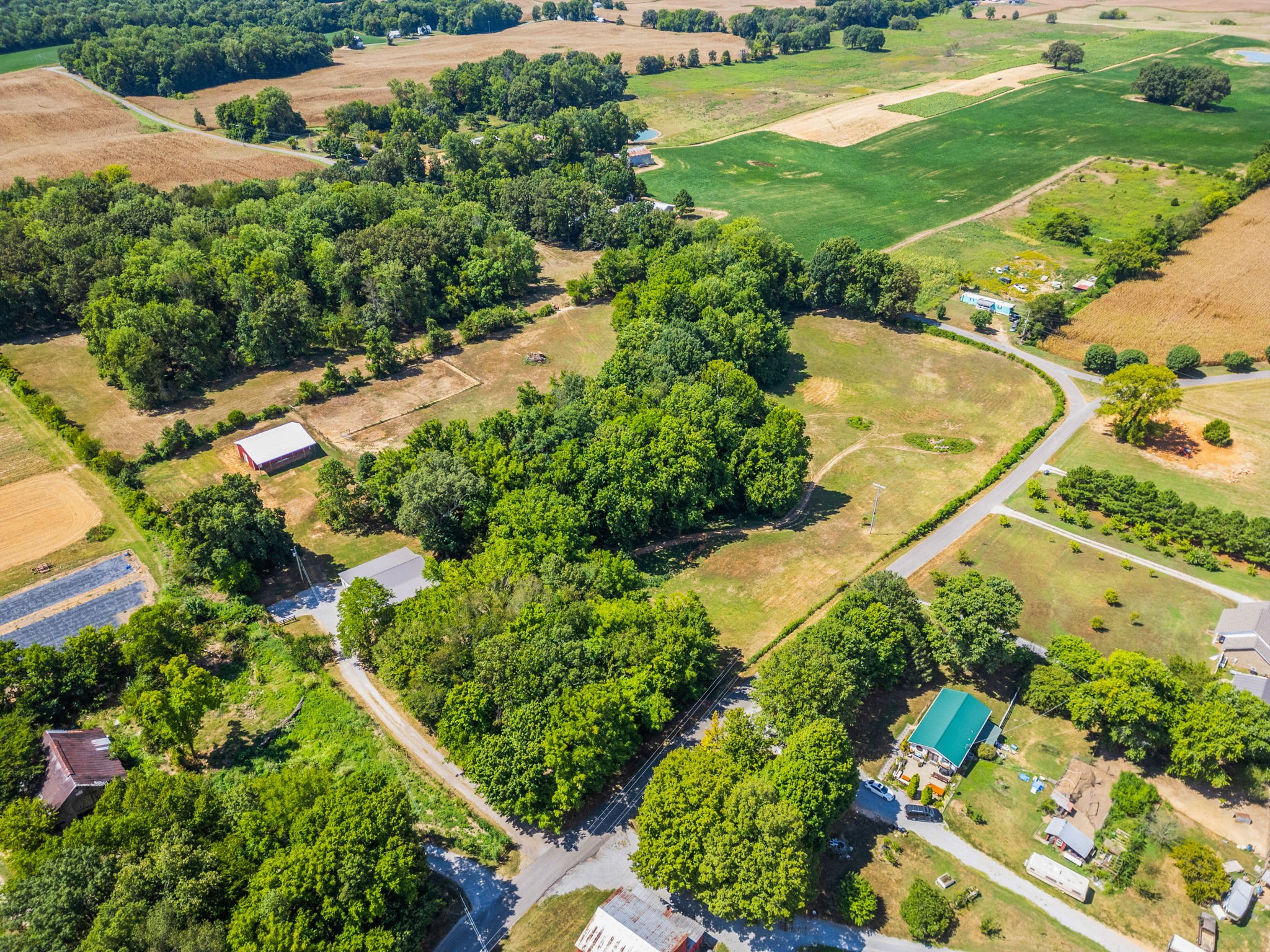 Cedar Hill, Tennessee, 37032, United States, 3 Bedrooms Bedrooms, ,2 BathroomsBathrooms,Residential,For Sale,1981088