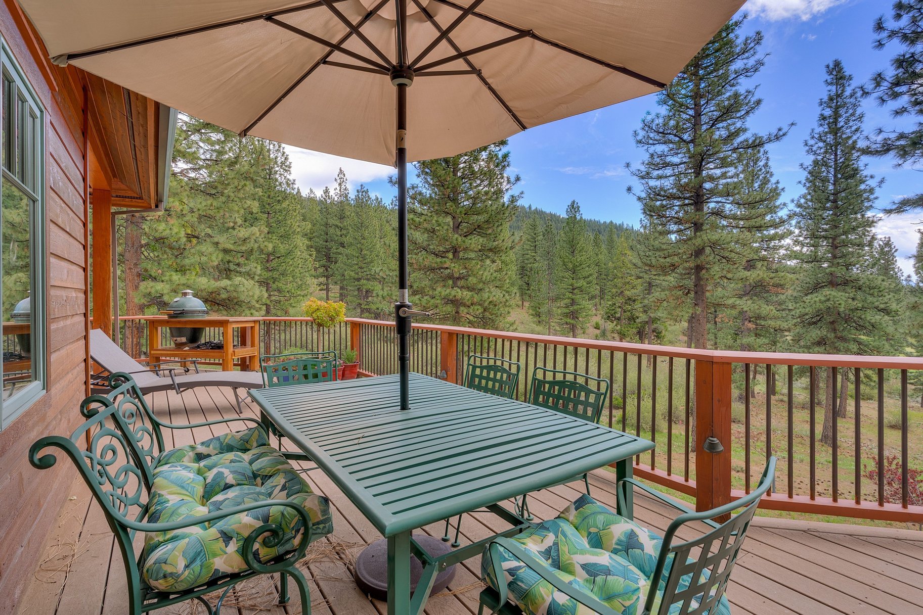  Private Estate Living Along the Fairways of Grizzly Ranch - 物件實景
