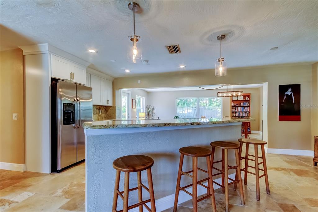 St Petersburg, Florida, 33703, United States, 3 Bedrooms Bedrooms, ,2 BathroomsBathrooms,Residential,For Sale,1821049