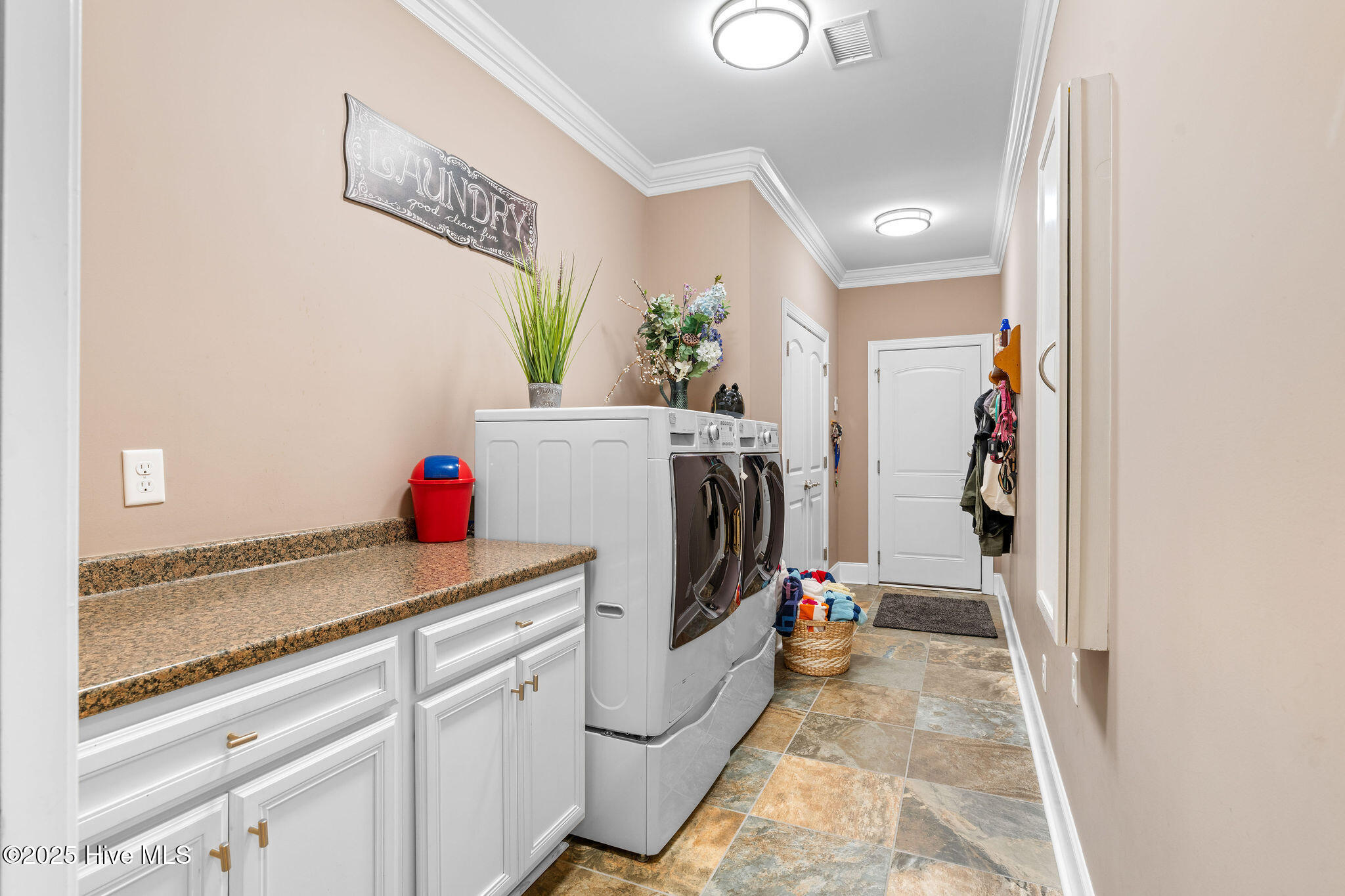 Leland, North Carolina, 28451, United States, 4 Bedrooms Bedrooms, ,3 BathroomsBathrooms,Residential,For Sale,1919743