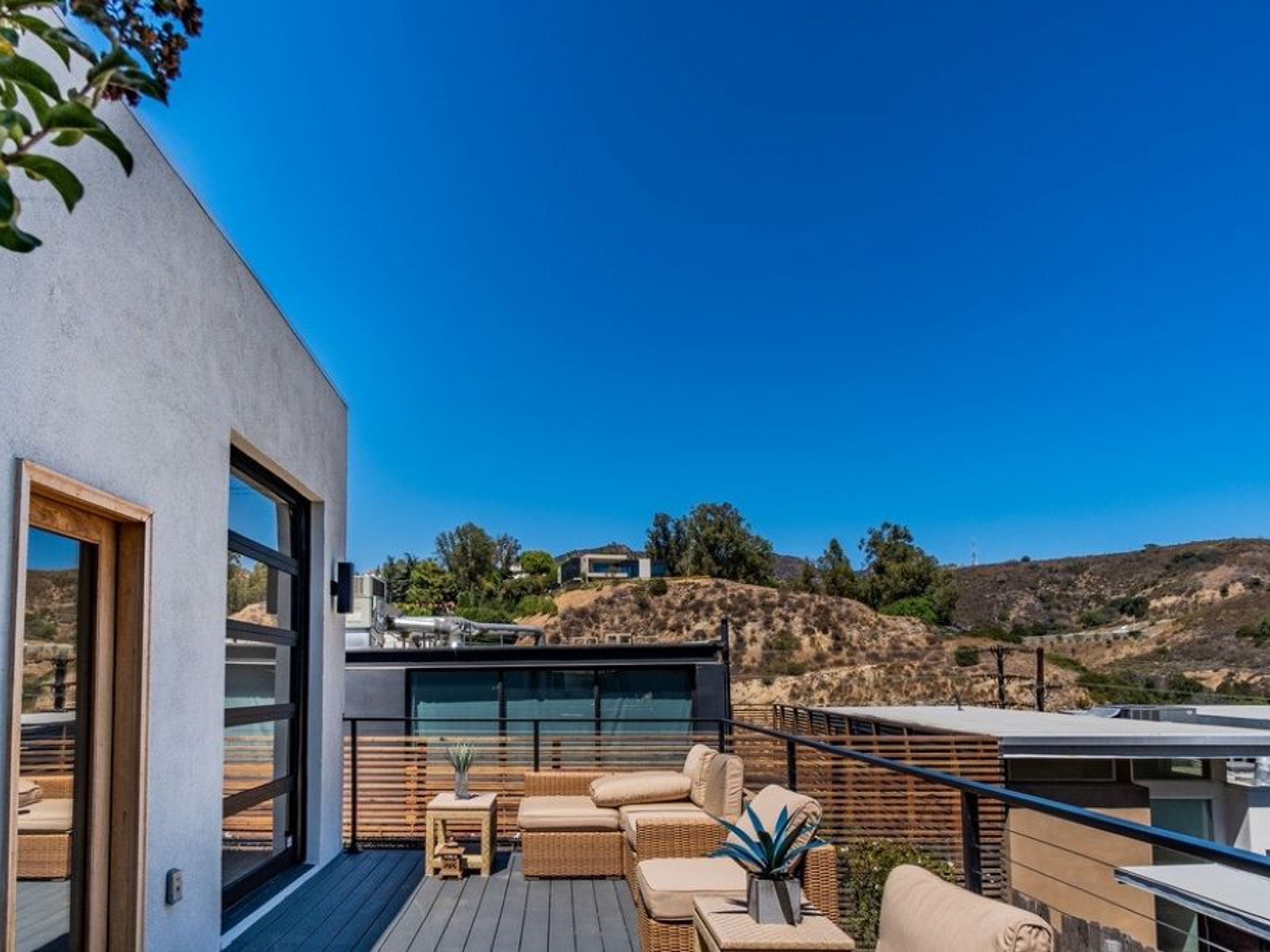  6810 Cahuenga Park Trail, Los Angeles, CA 90068 - 物件實景