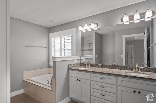 Hooper, Utah, 84315, United States, 5 Bedrooms Bedrooms, ,4 BathroomsBathrooms,Residential,For Sale,1929044