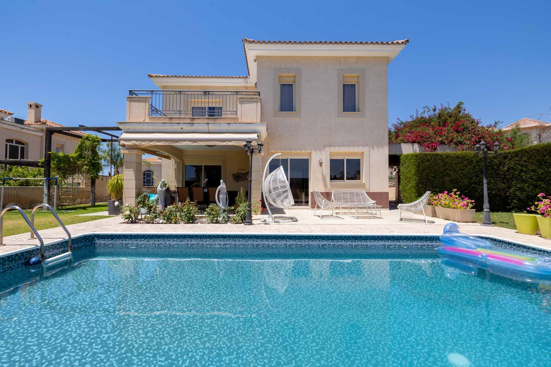  5 Bedroom Villa with Private Pool & Sea Views in Agios Tychonas, Limassol - 物件實景