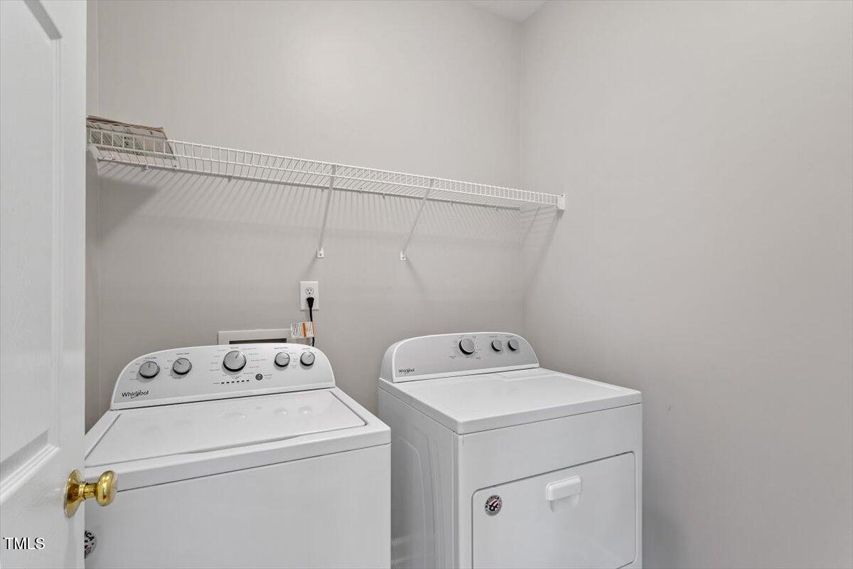 Cary, North Carolina, 27519, United States, 4 Bedrooms Bedrooms, ,3 BathroomsBathrooms,Residential,For Sale,1868256
