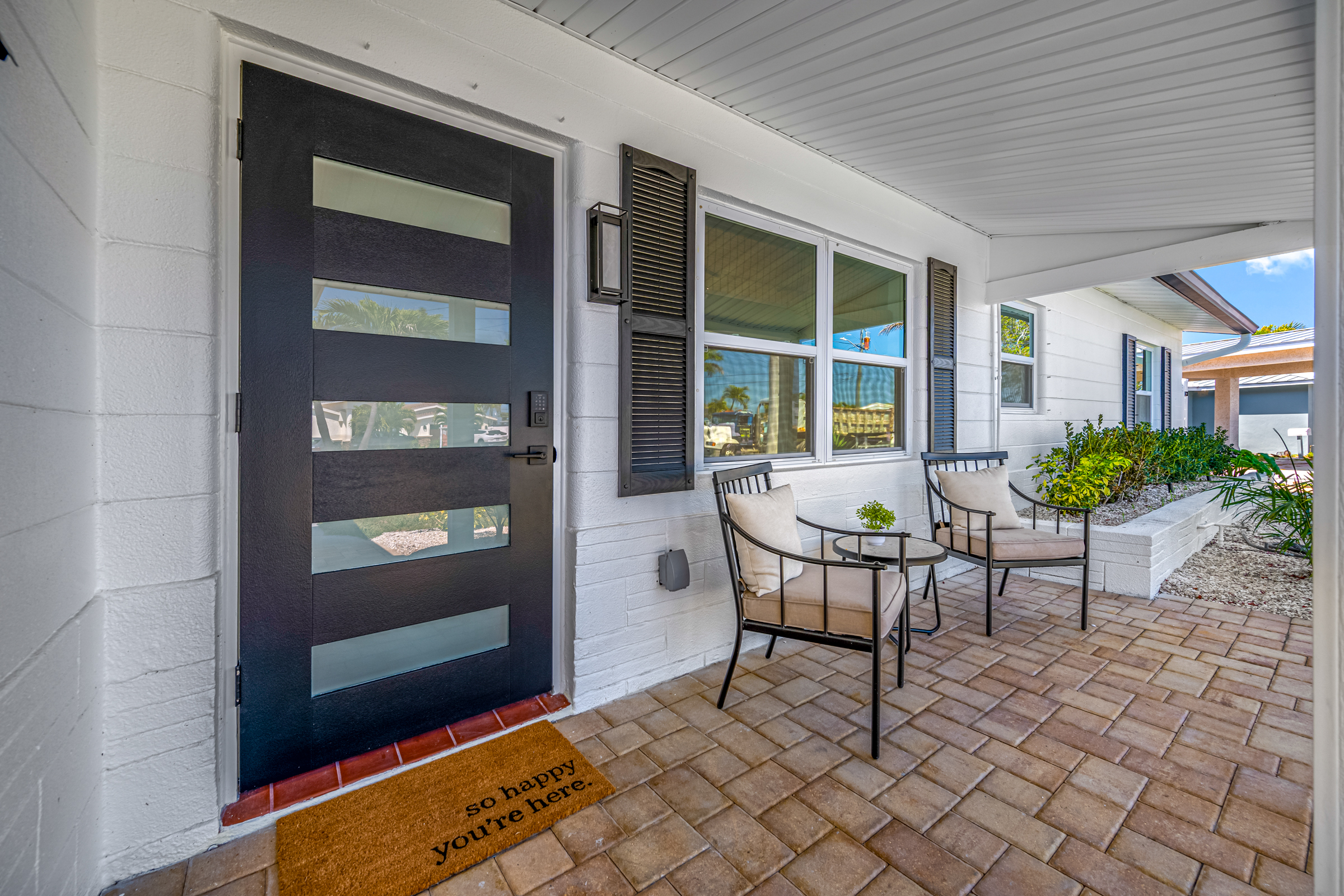 St Petersburg, Florida, 33707, United States, 3 Bedrooms Bedrooms, ,2 BathroomsBathrooms,Residential,For Sale,2034838