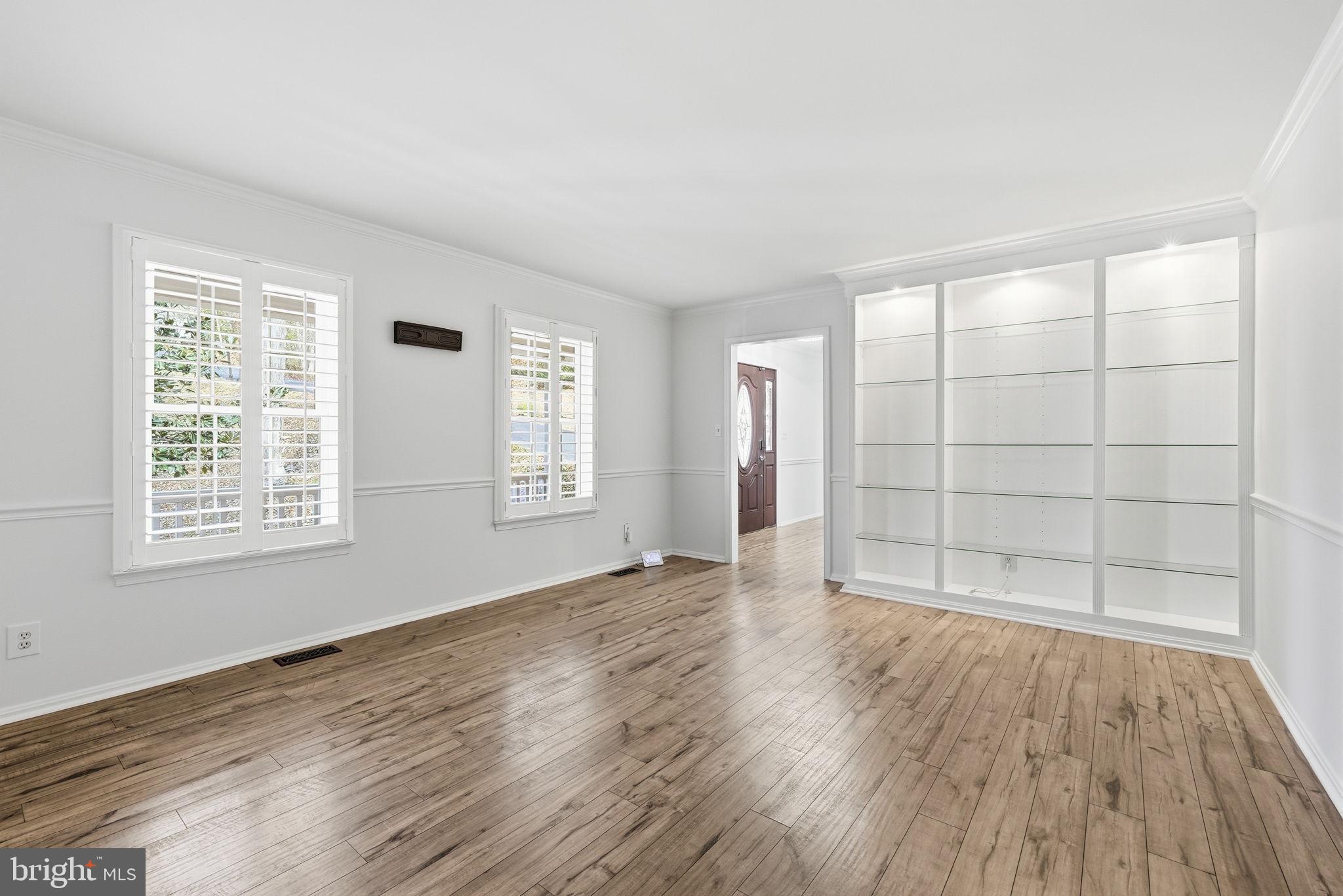 Dunkirk, Maryland, 20754, United States, 4 Bedrooms Bedrooms, ,4 BathroomsBathrooms,Residential,For Sale,1990443