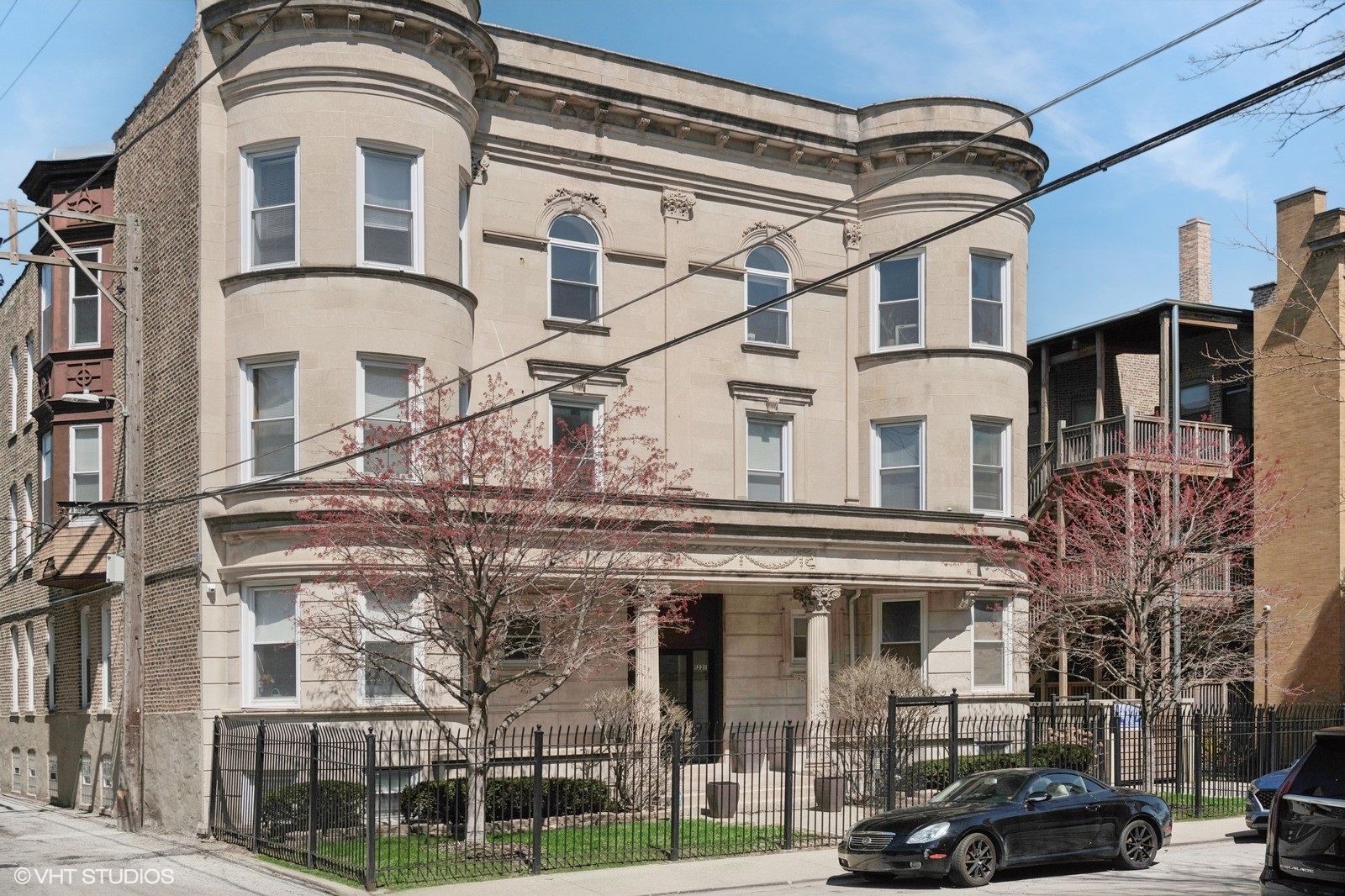 Chicago, Illinois, 60637, United States, 4 Bedrooms Bedrooms, ,3 BathroomsBathrooms,Residential,For Sale,1777528