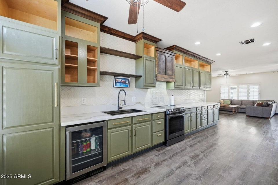 Litchfield Park, Arizona, 85340, United States, 3 Bedrooms Bedrooms, ,Residential,For Sale,1990487