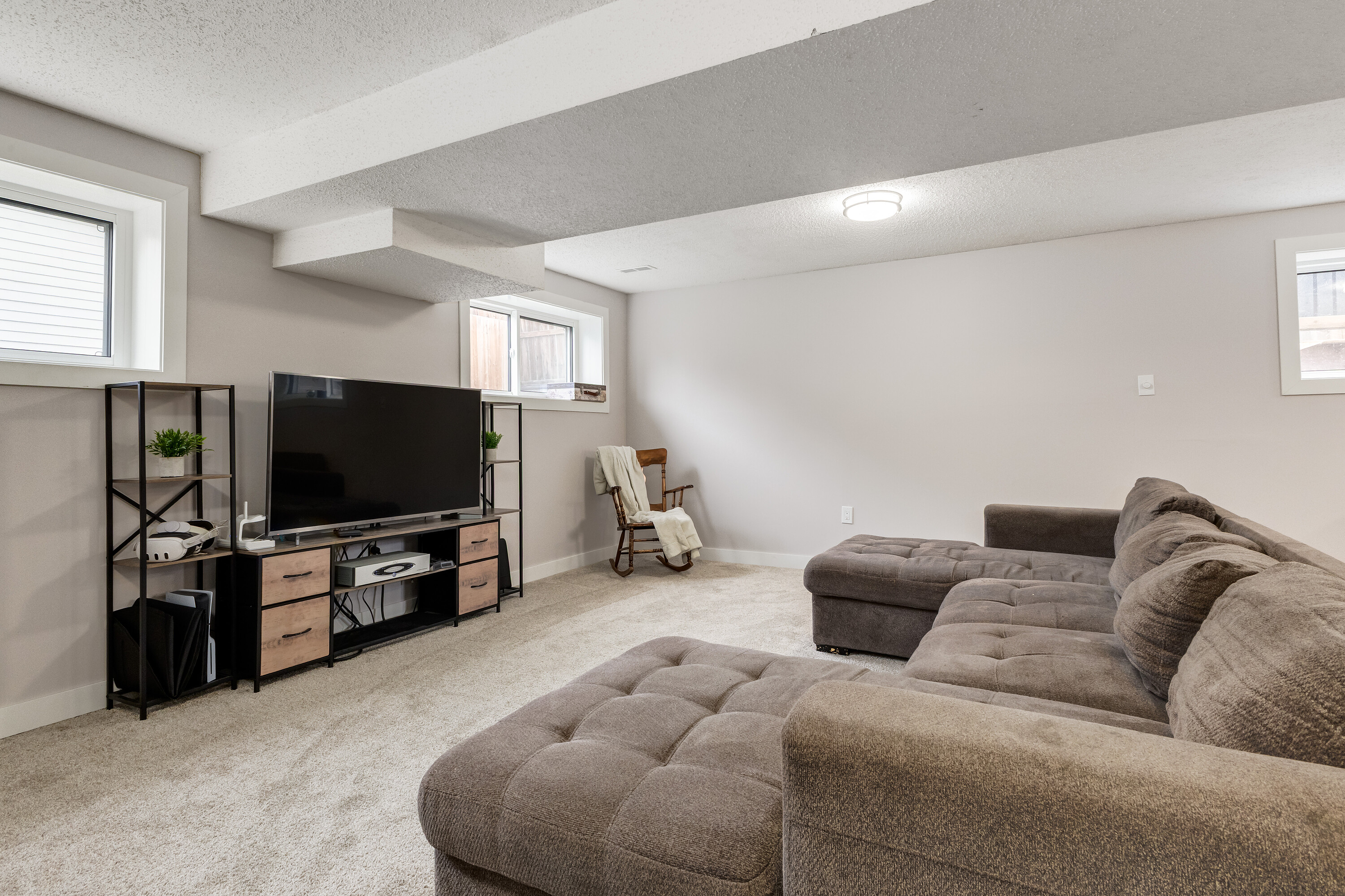  228 Deer Ridge Place SE - 物件實景