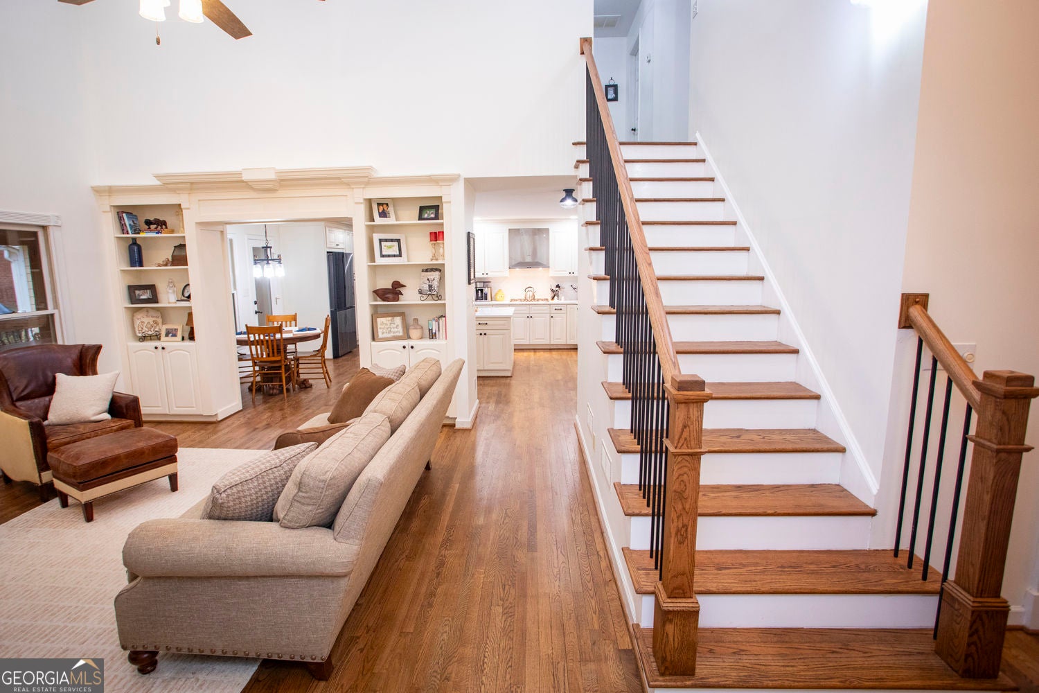 Marietta, Georgia, 30064, United States, 5 Bedrooms Bedrooms, ,4 BathroomsBathrooms,Residential,For Sale,2016385