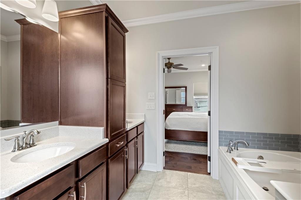 New Orleans, Louisiana, 70122, United States, 4 Bedrooms Bedrooms, ,4 BathroomsBathrooms,Residential,For Sale,1850074